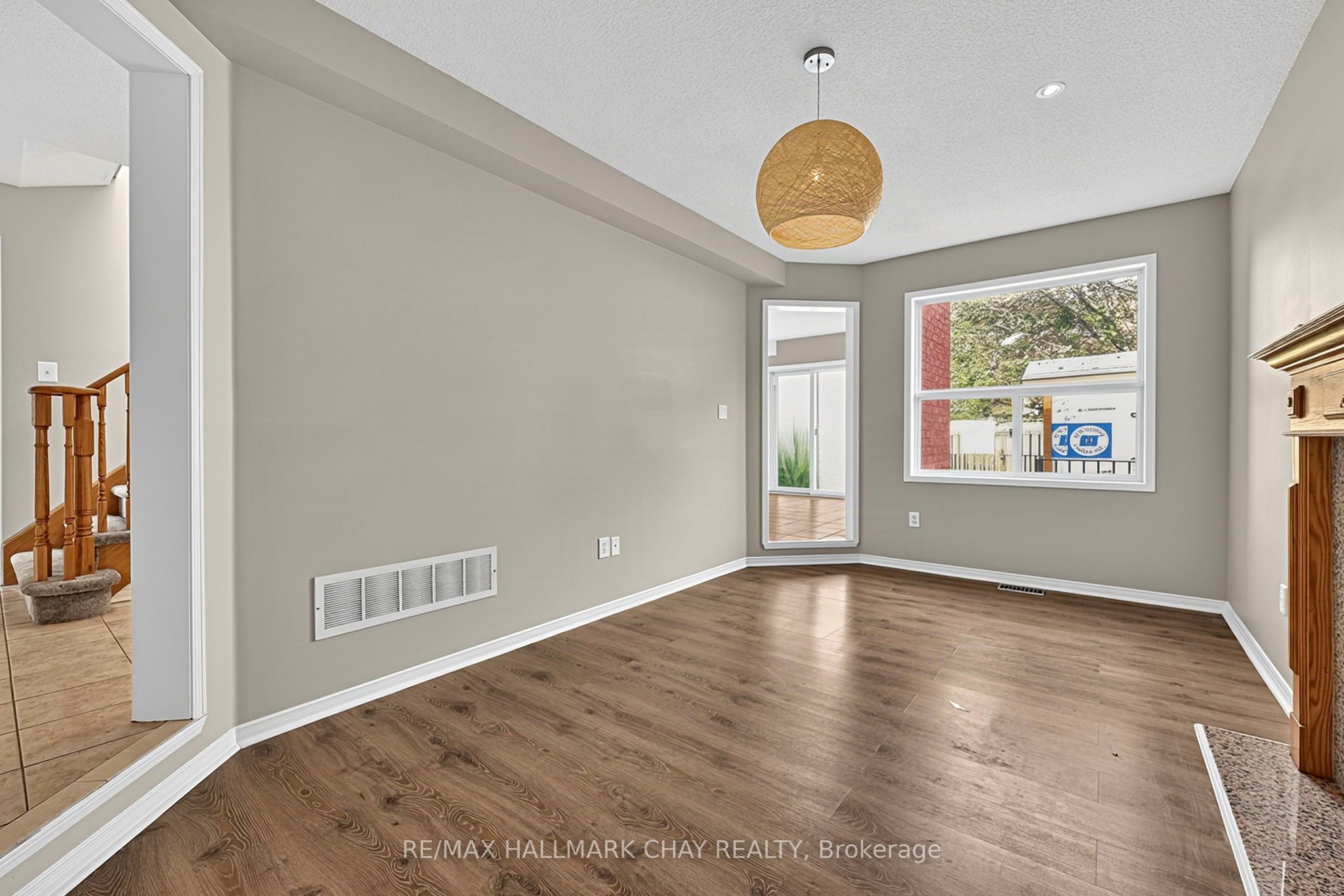 50 Loon Avenue Property Photo 22