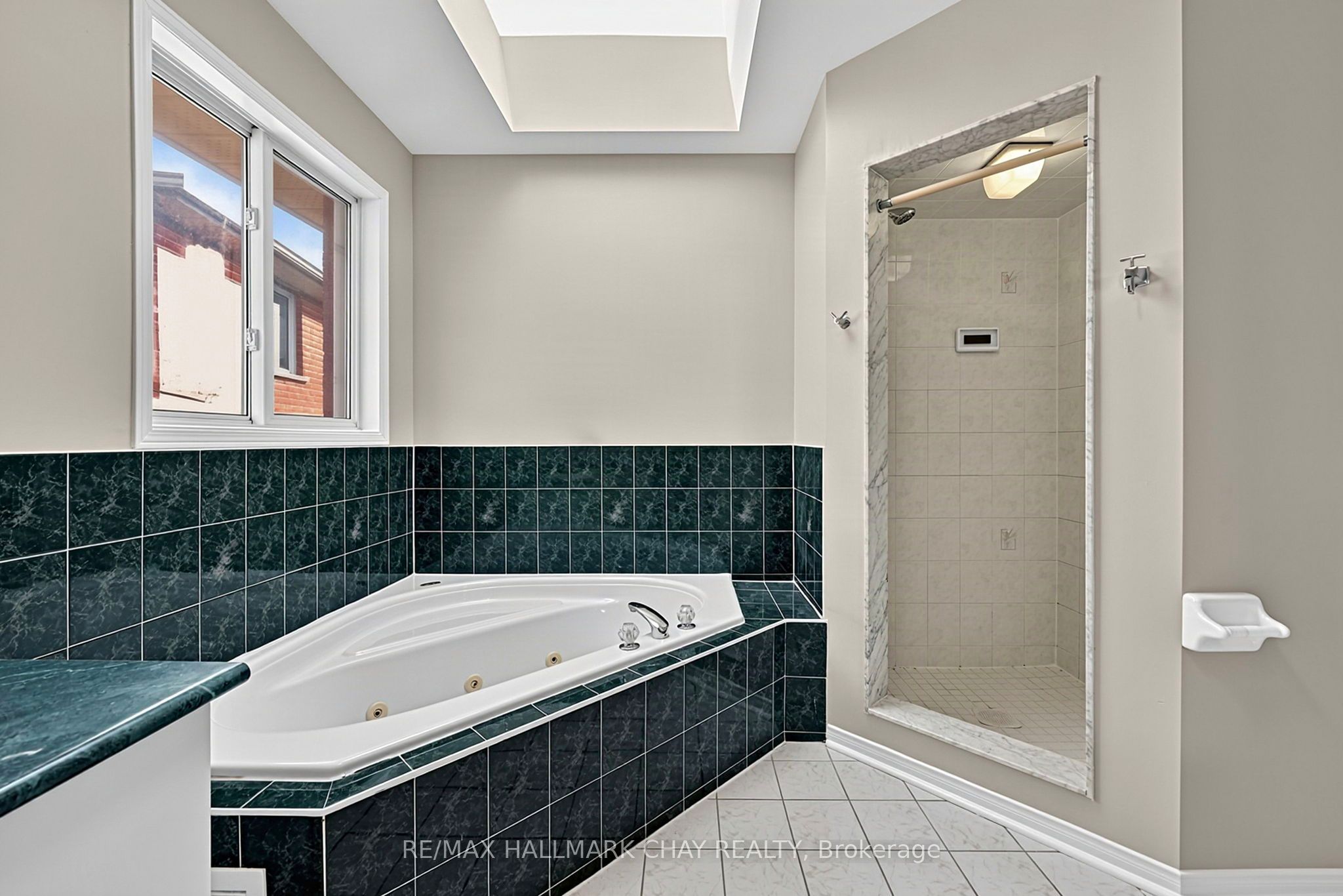 50 Loon Avenue Property Photo 31
