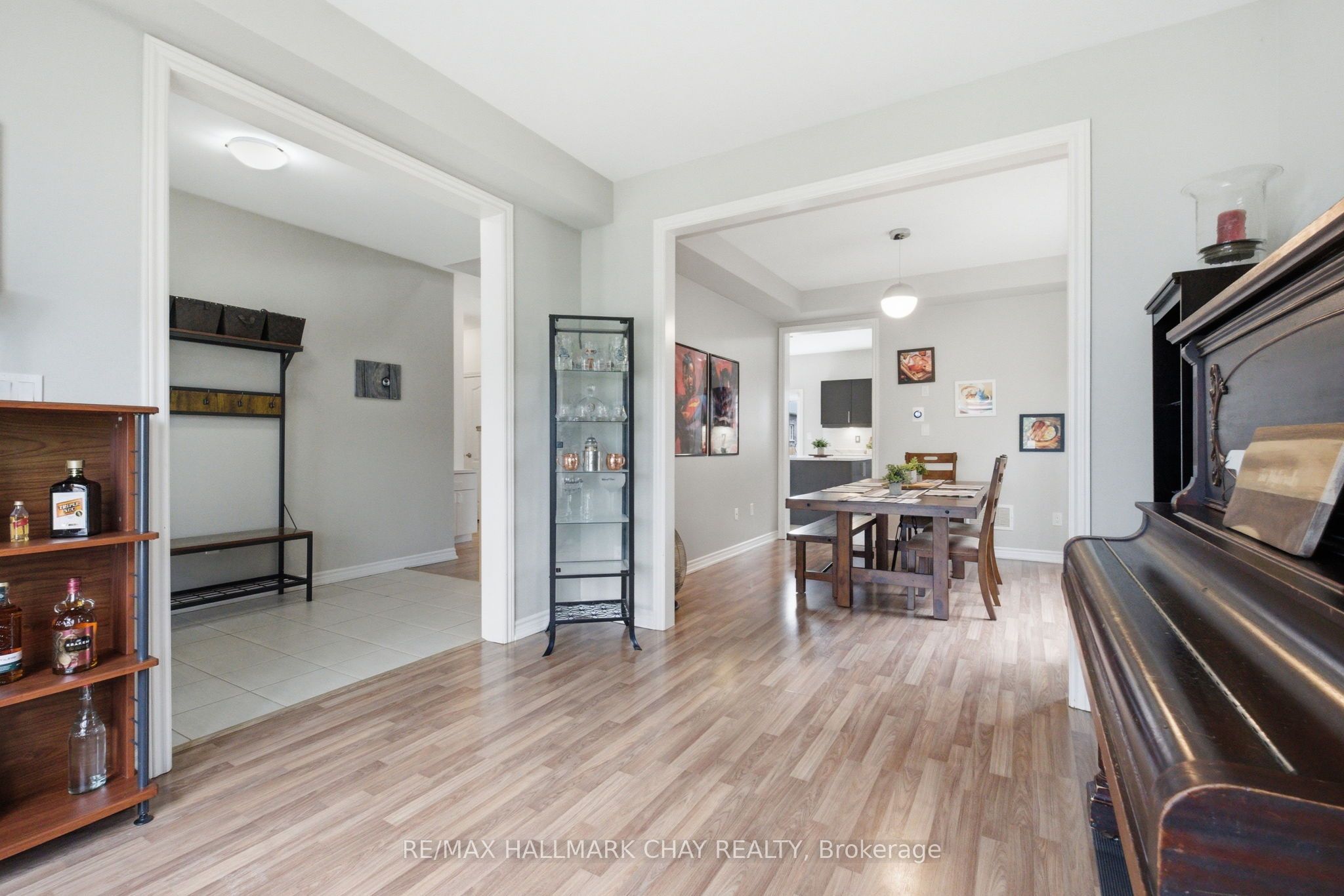 215 Breton Street Property Photo 3