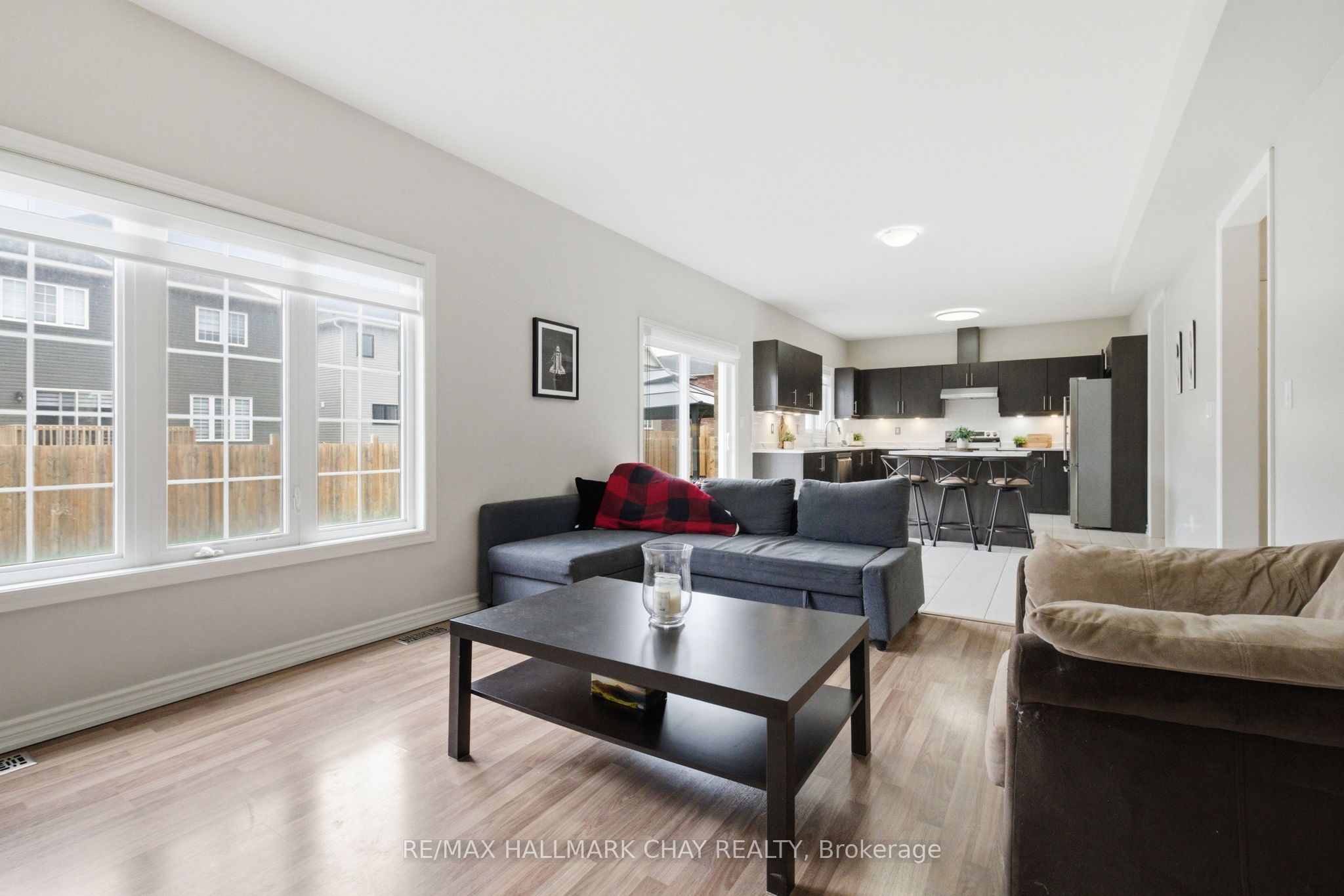 215 Breton Street Property Photo 8