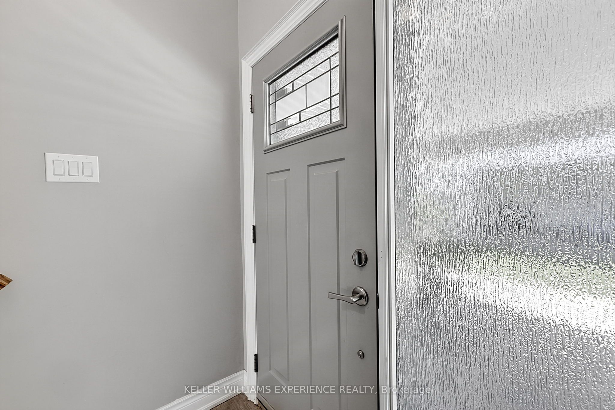 29 Collete Crescent Property Photo 4