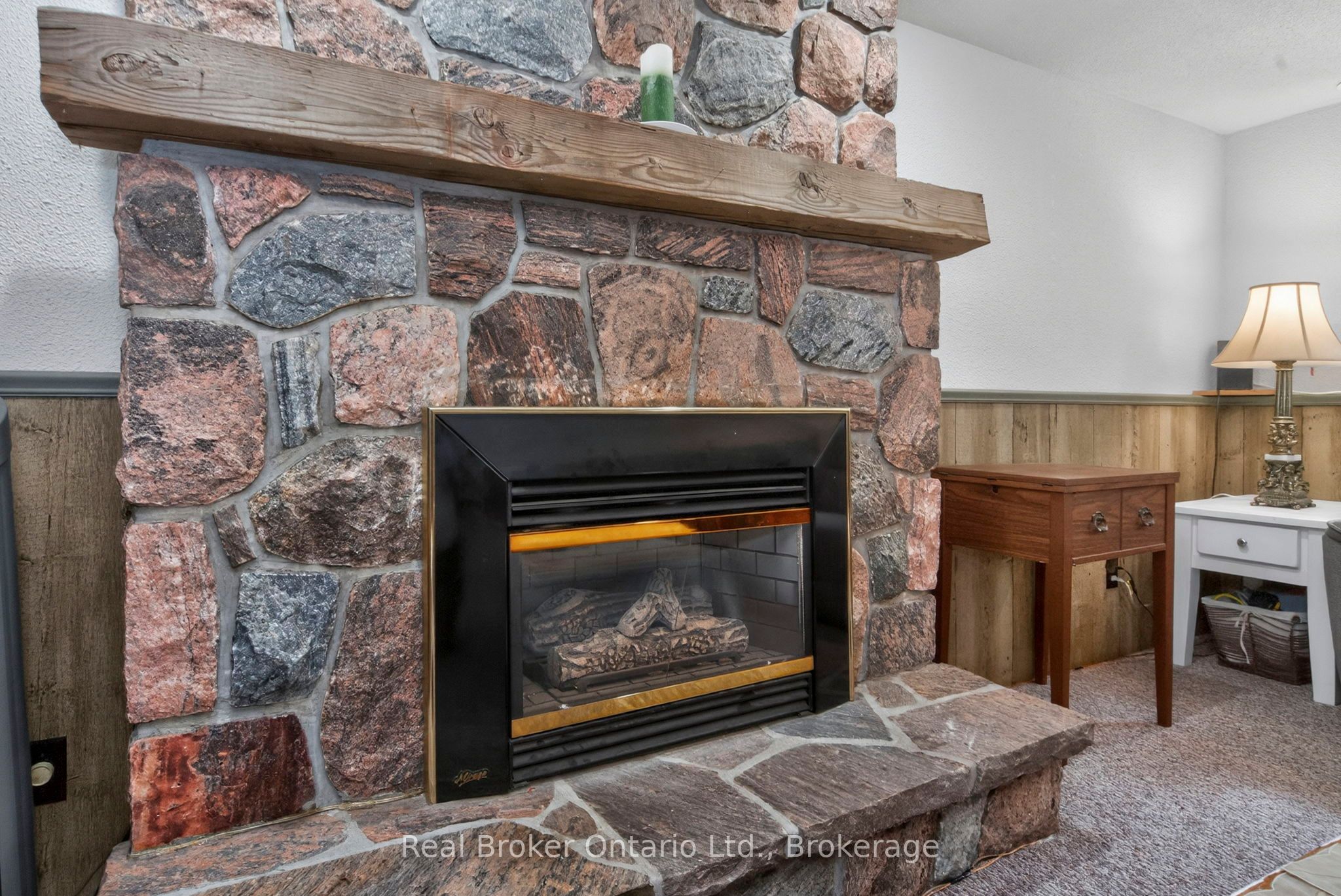 647 Manly Street Property Photo 20