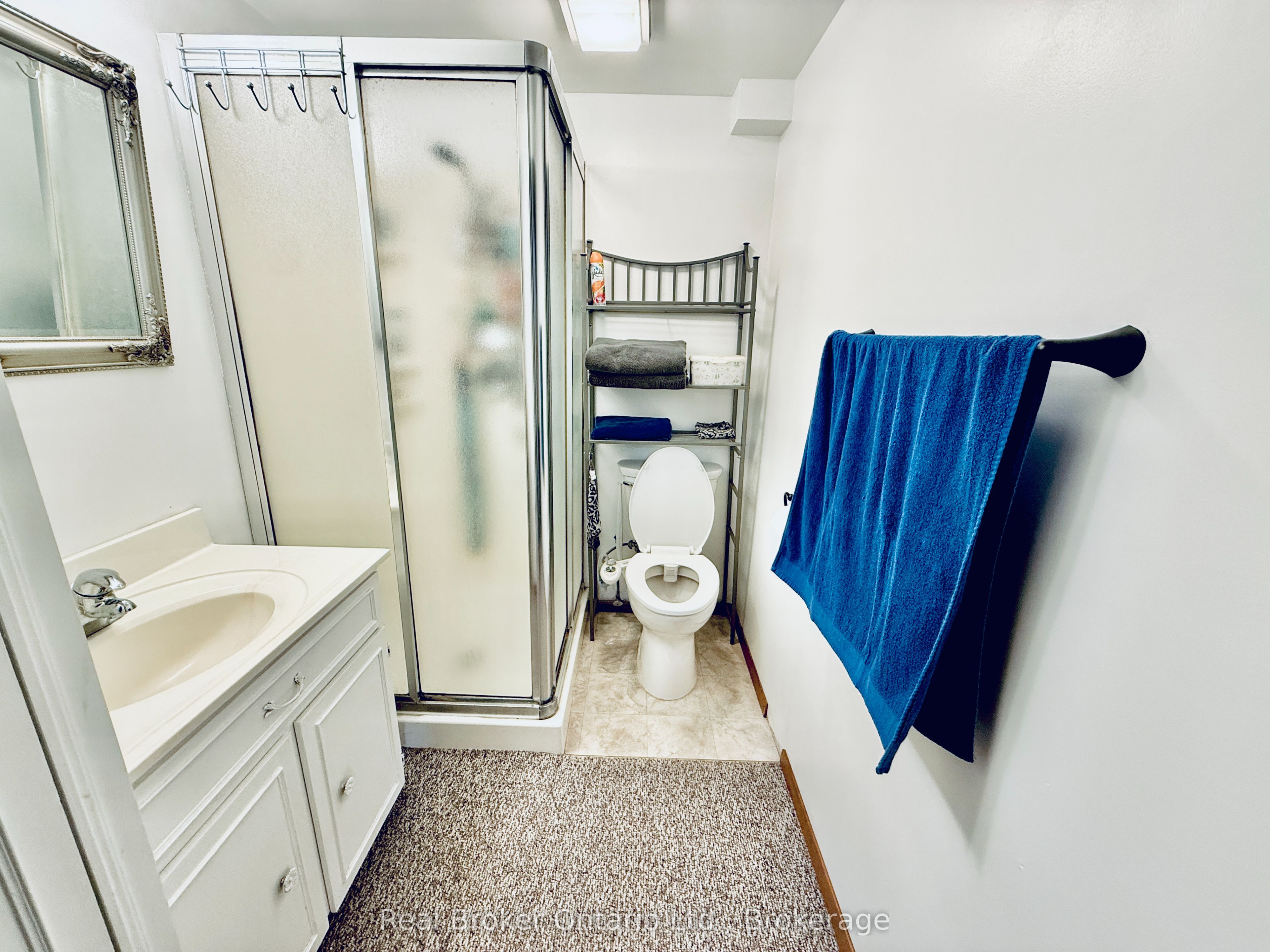 647 Manly Street Property Photo 24