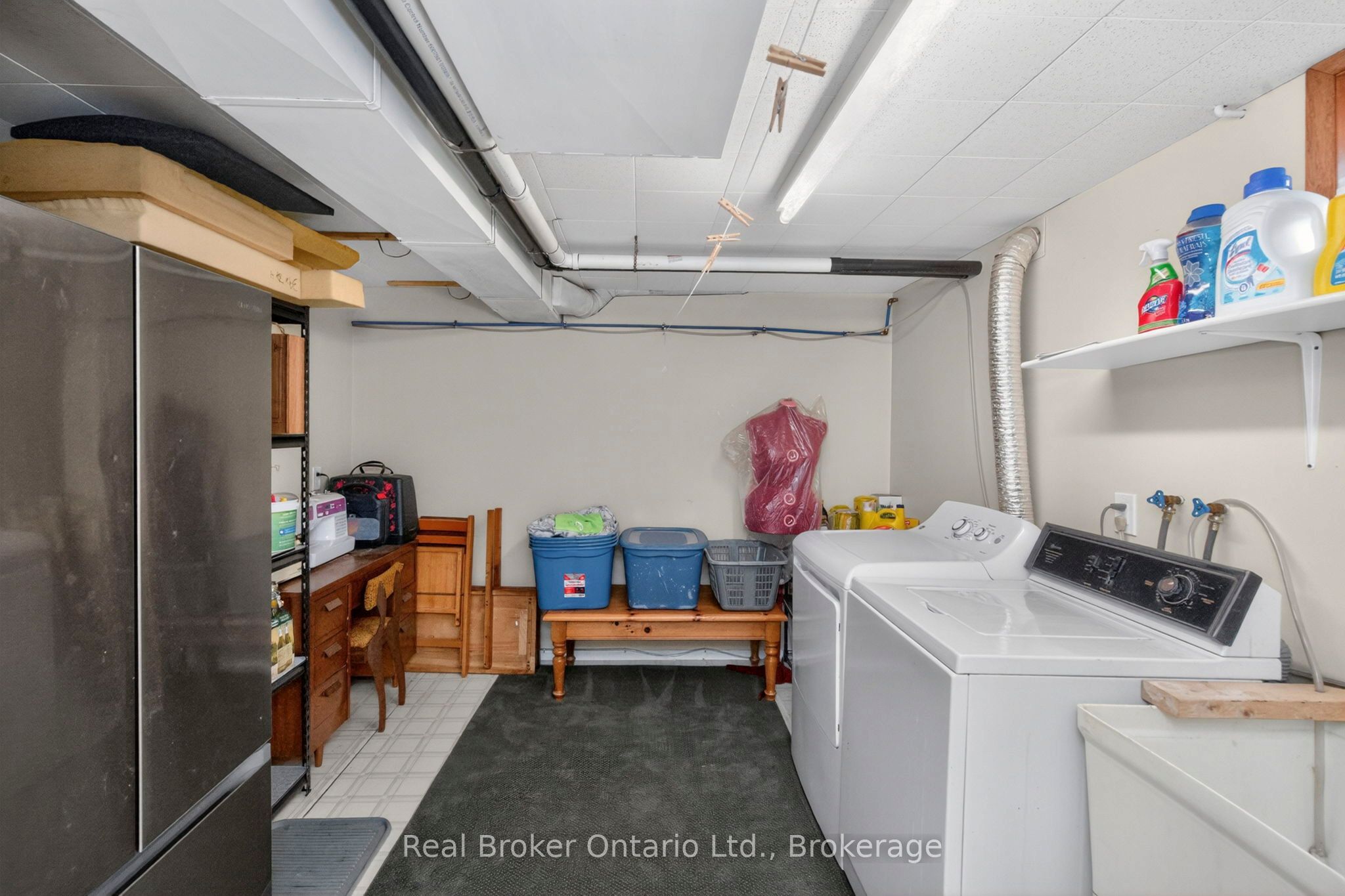 647 Manly Street Property Photo 25