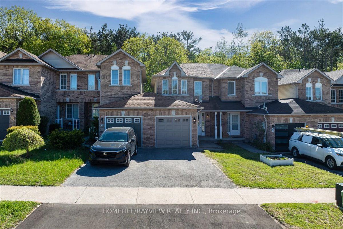 52 Hawthorne Crescent Property Photo 1