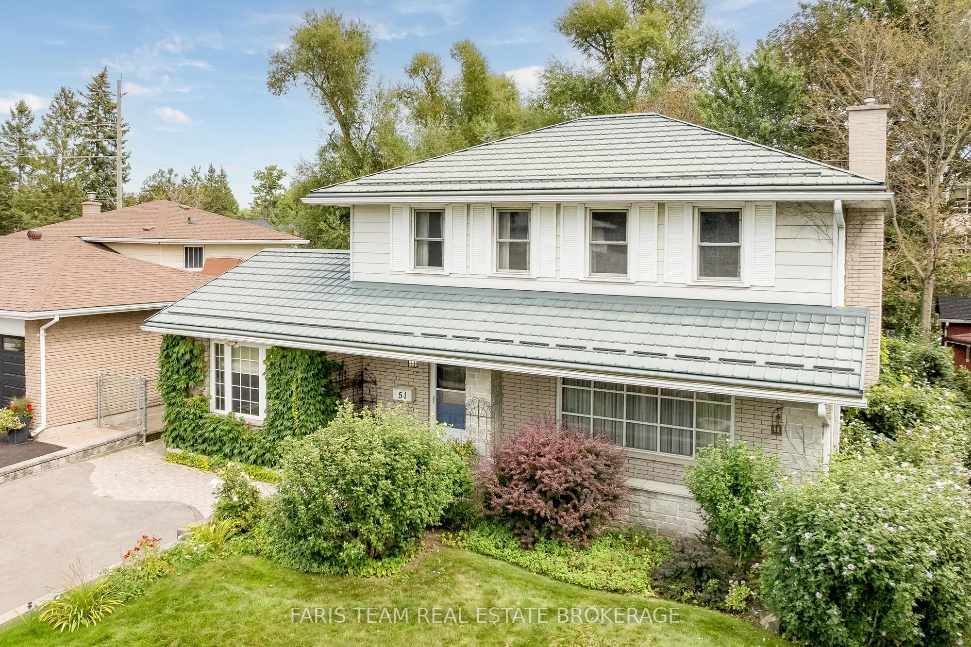 51 Davies Crescent Property Photo 1