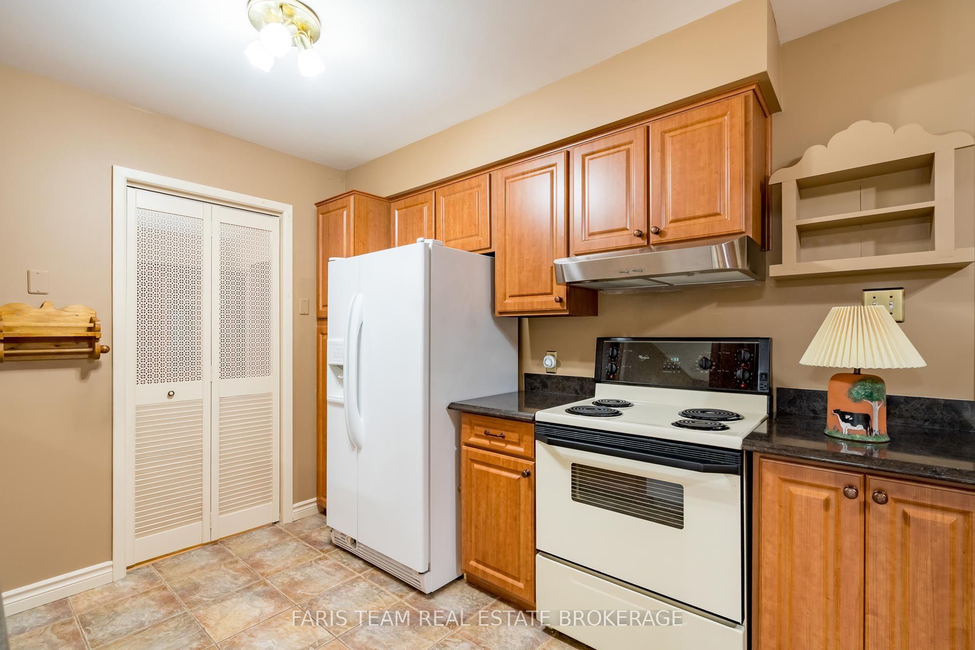 51 Davies Crescent Property Photo 7