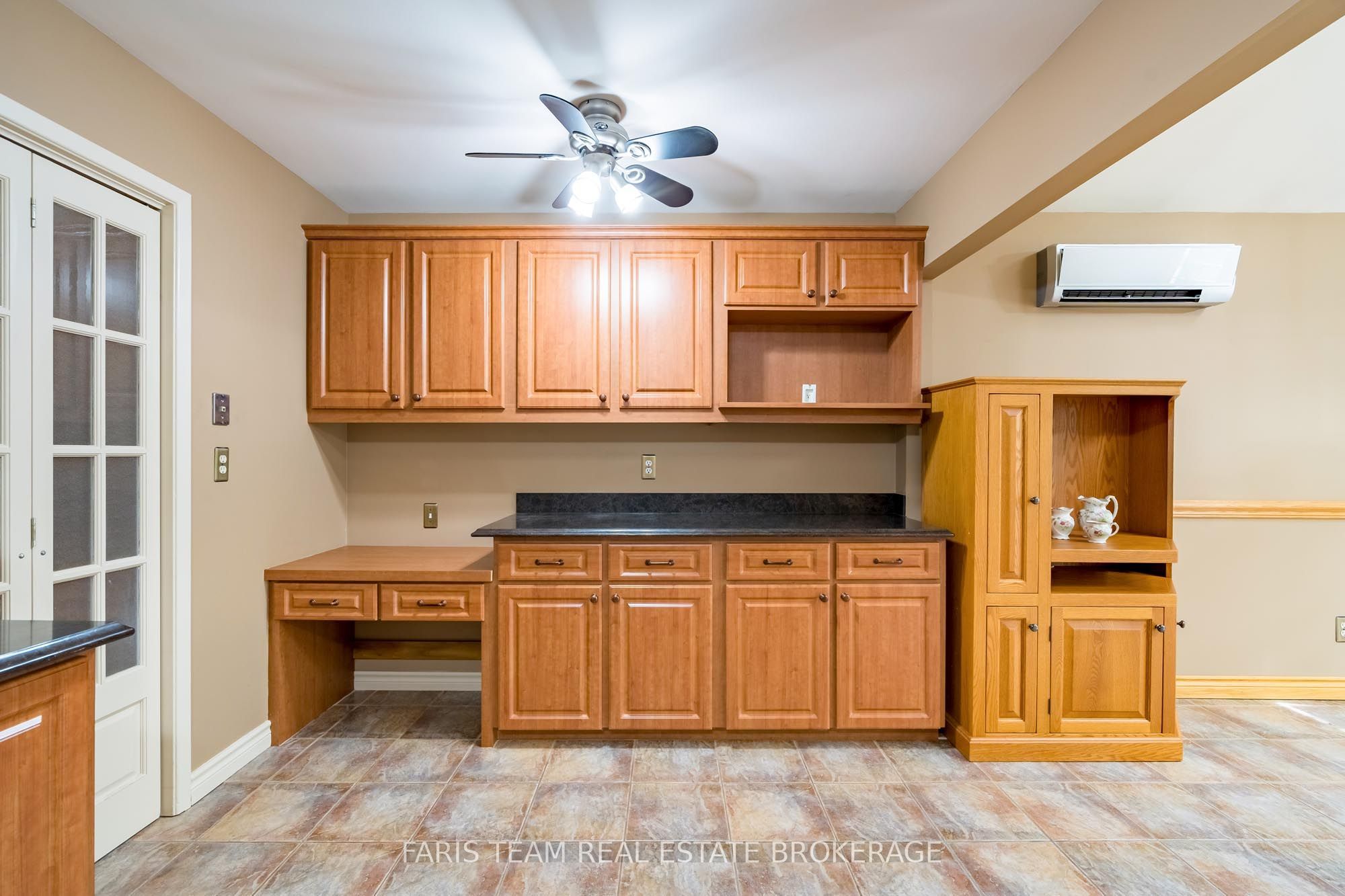51 Davies Crescent Property Photo 10