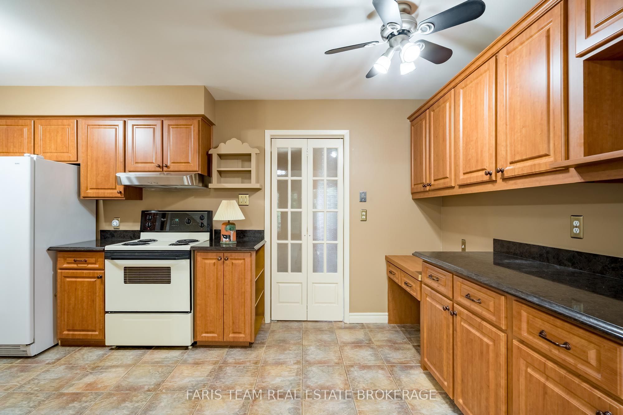 51 Davies Crescent Property Photo 11