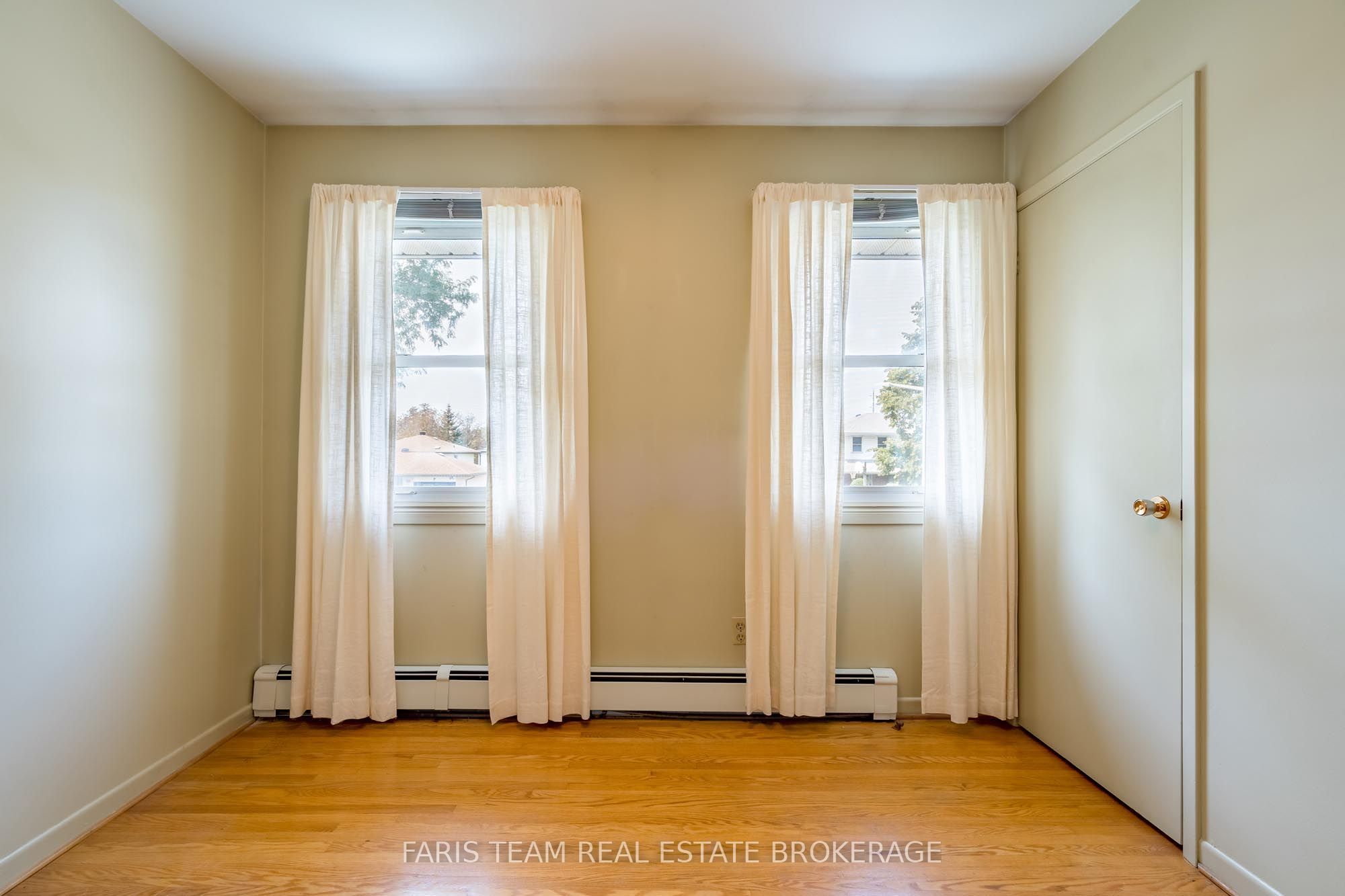 51 Davies Crescent Property Photo 28