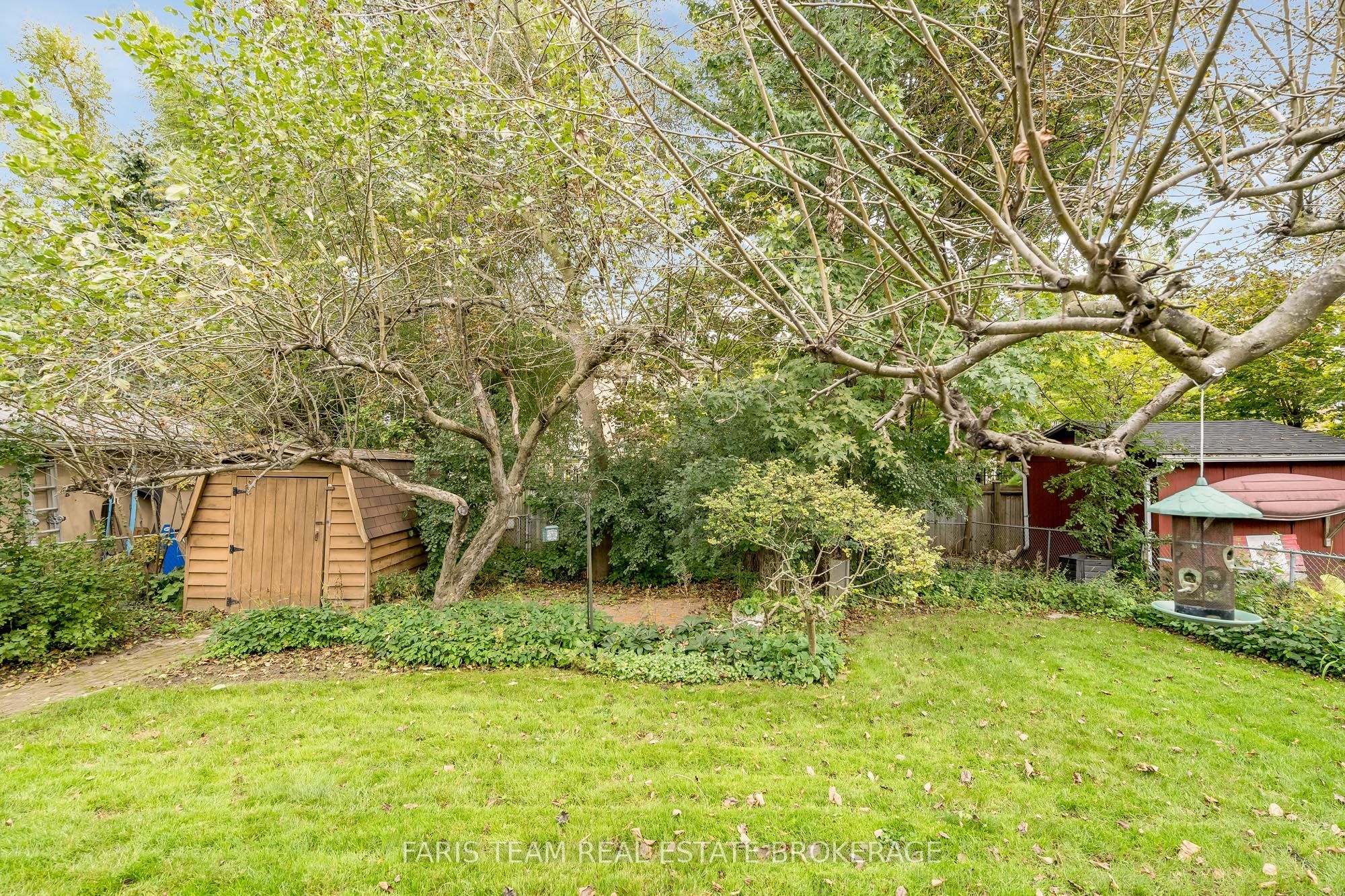 51 Davies Crescent Property Photo 38