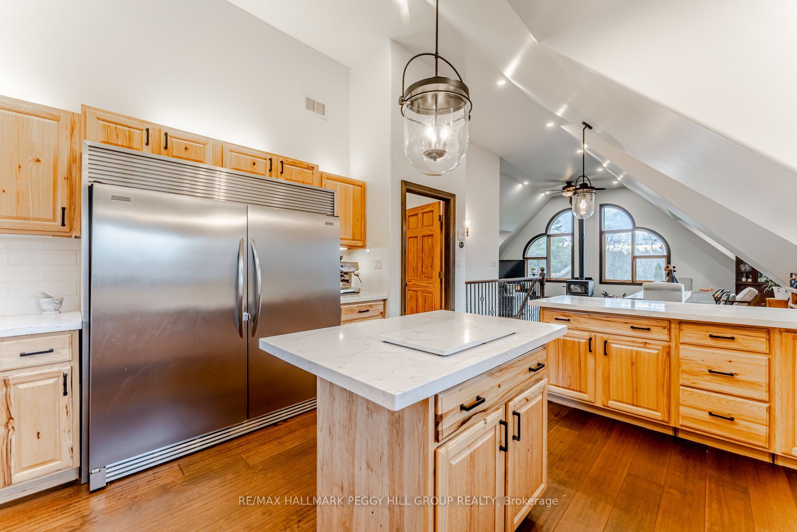 2504 Fairgrounds Road Property Photo 7