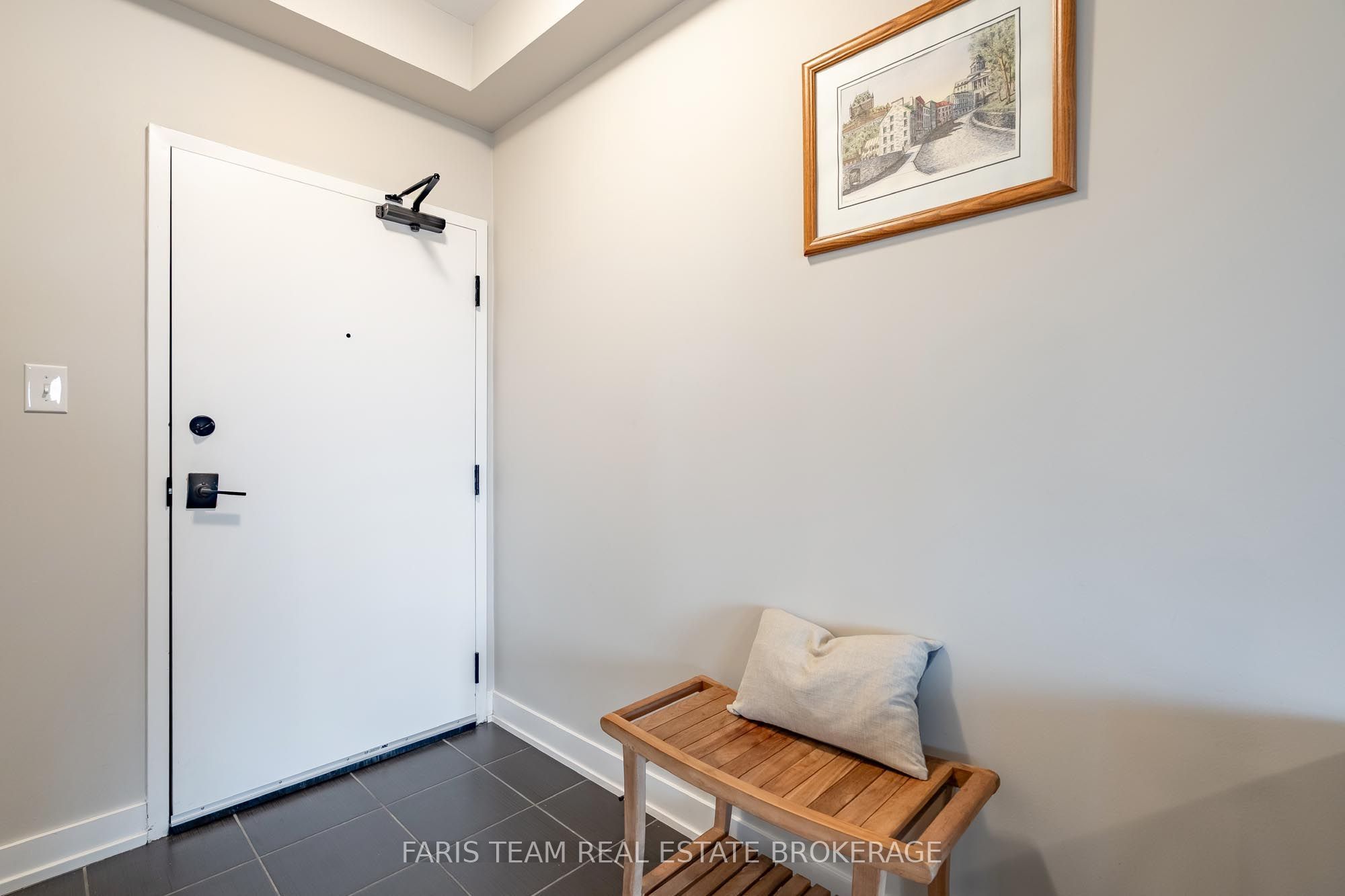 4 Spice Way 402 Property Photo 7