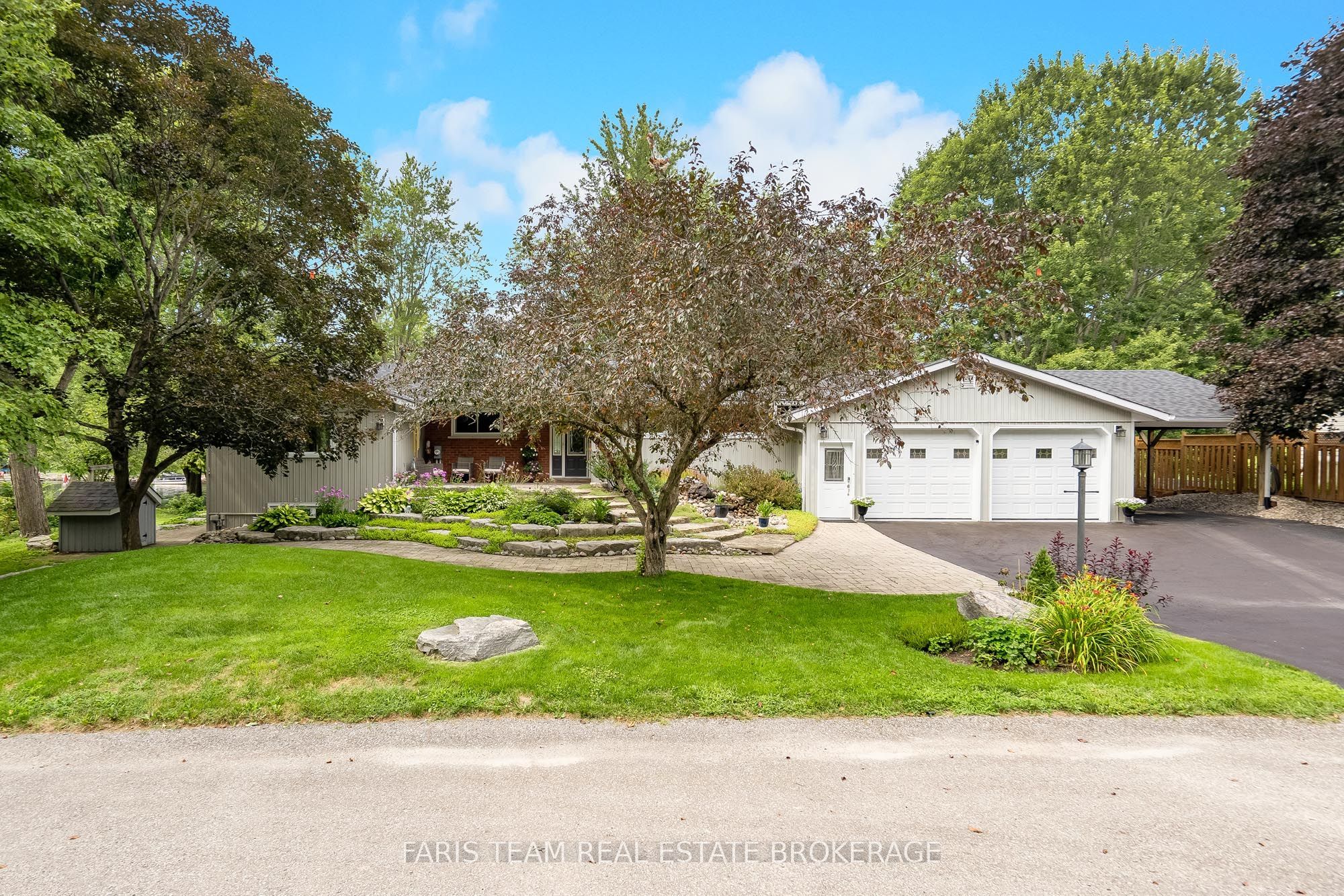 2505 Norton Road Property Photo 1