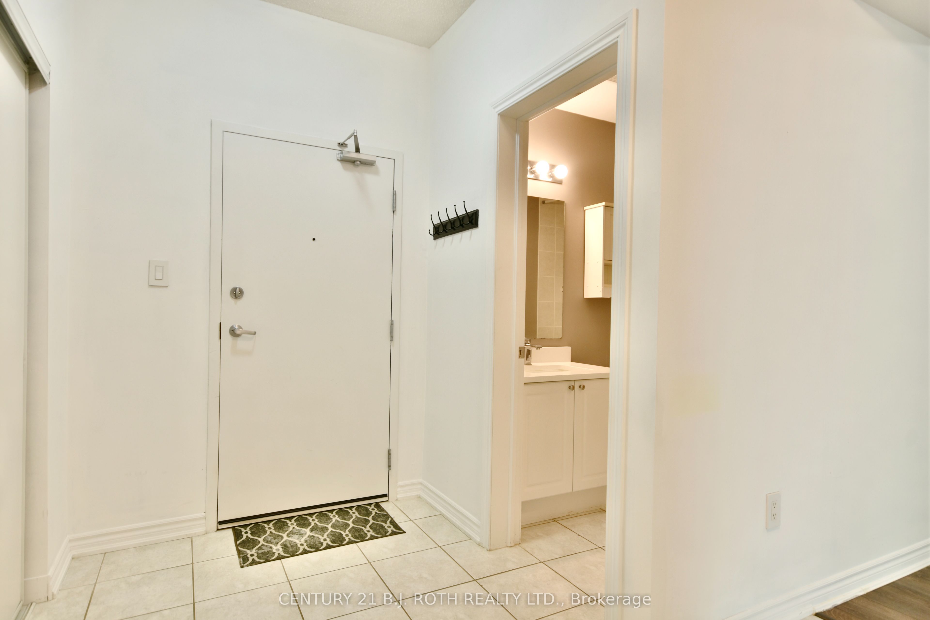 43 Ferndale Drive 104 Property Photo 5