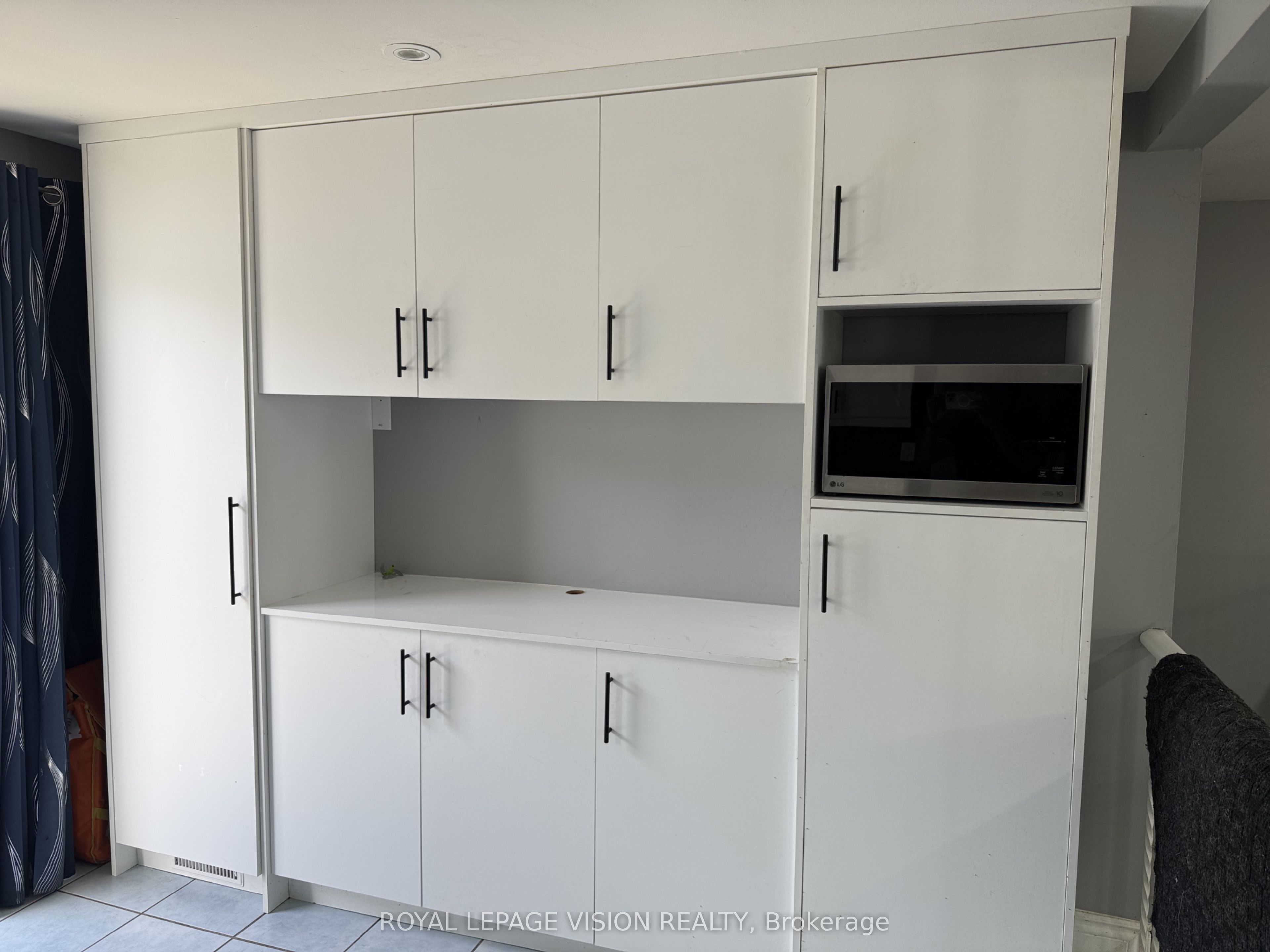 27 Maitland Drive Property Photo 4