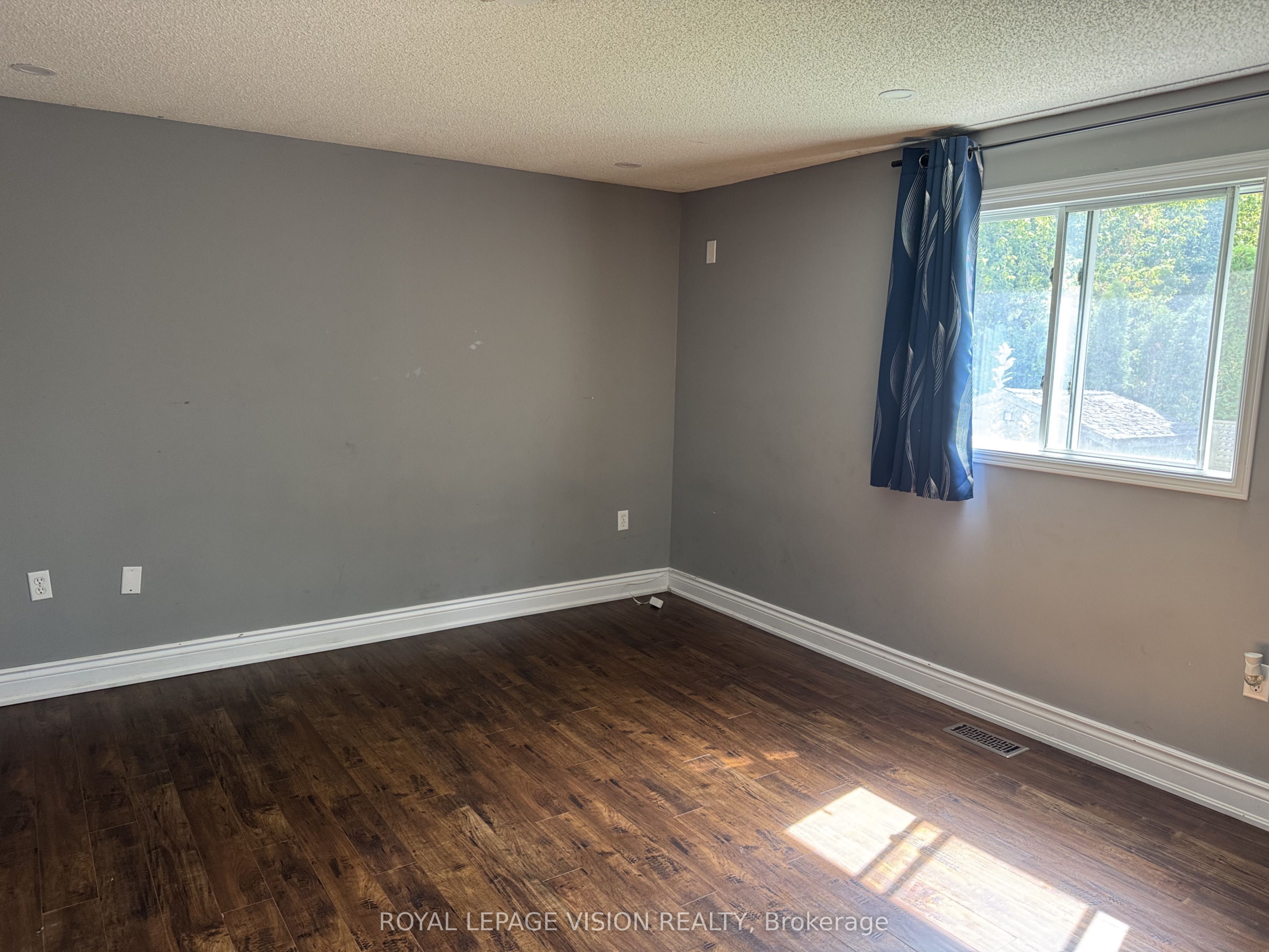 27 Maitland Drive Property Photo 8