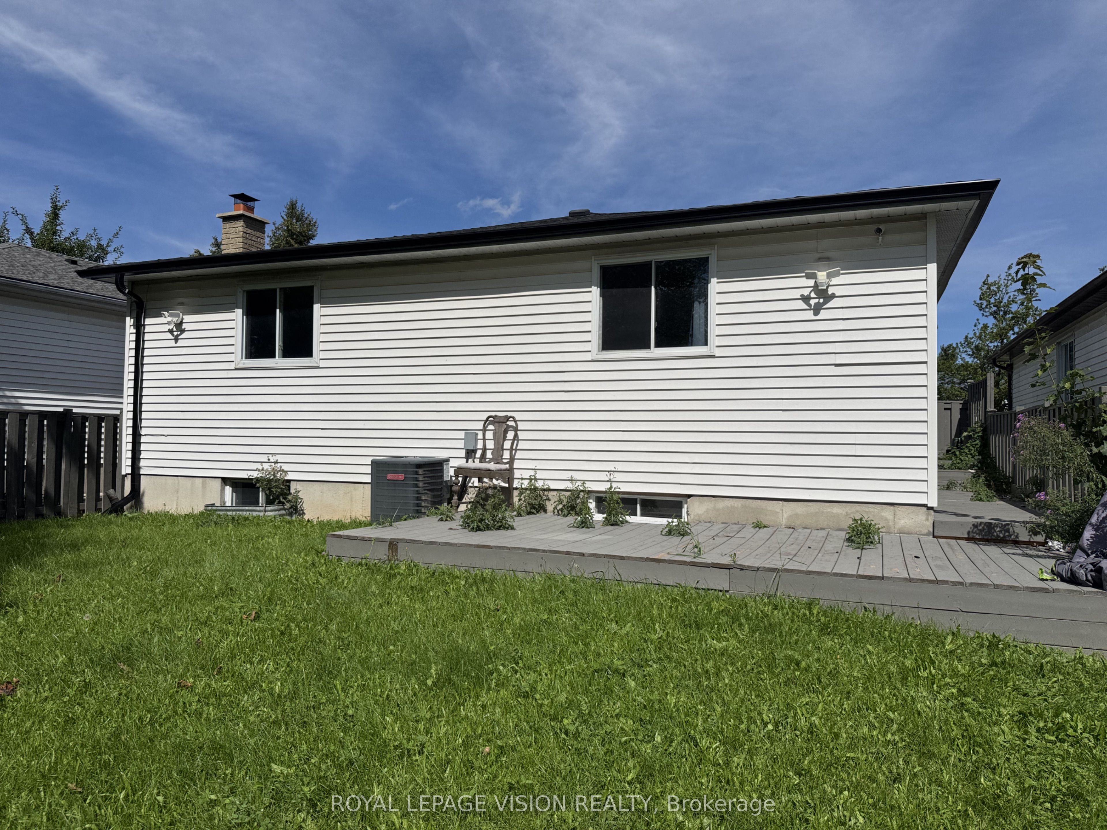 27 Maitland Drive Property Photo 14