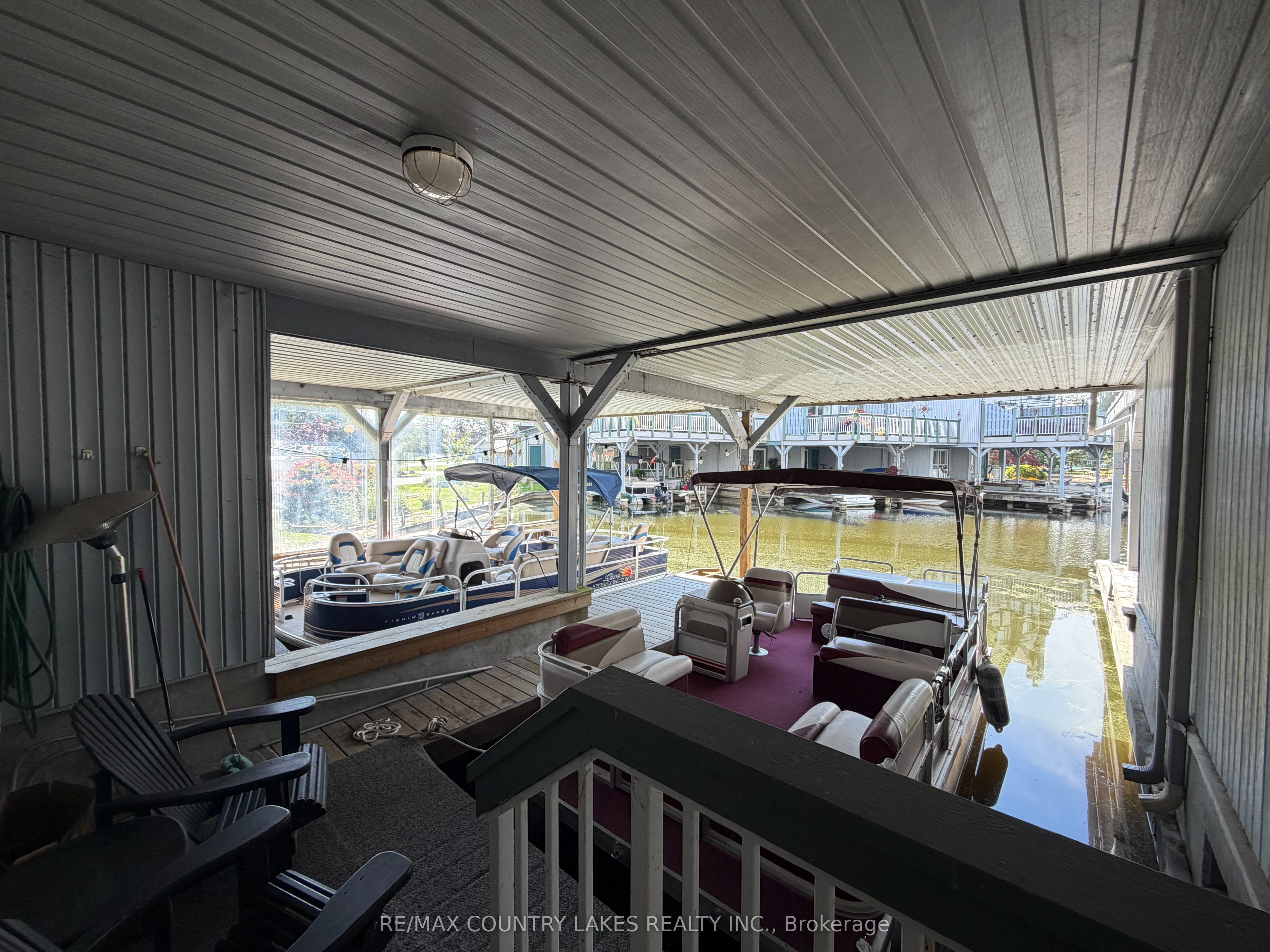 30 Laguna Parkway 12 Property Photo 10
