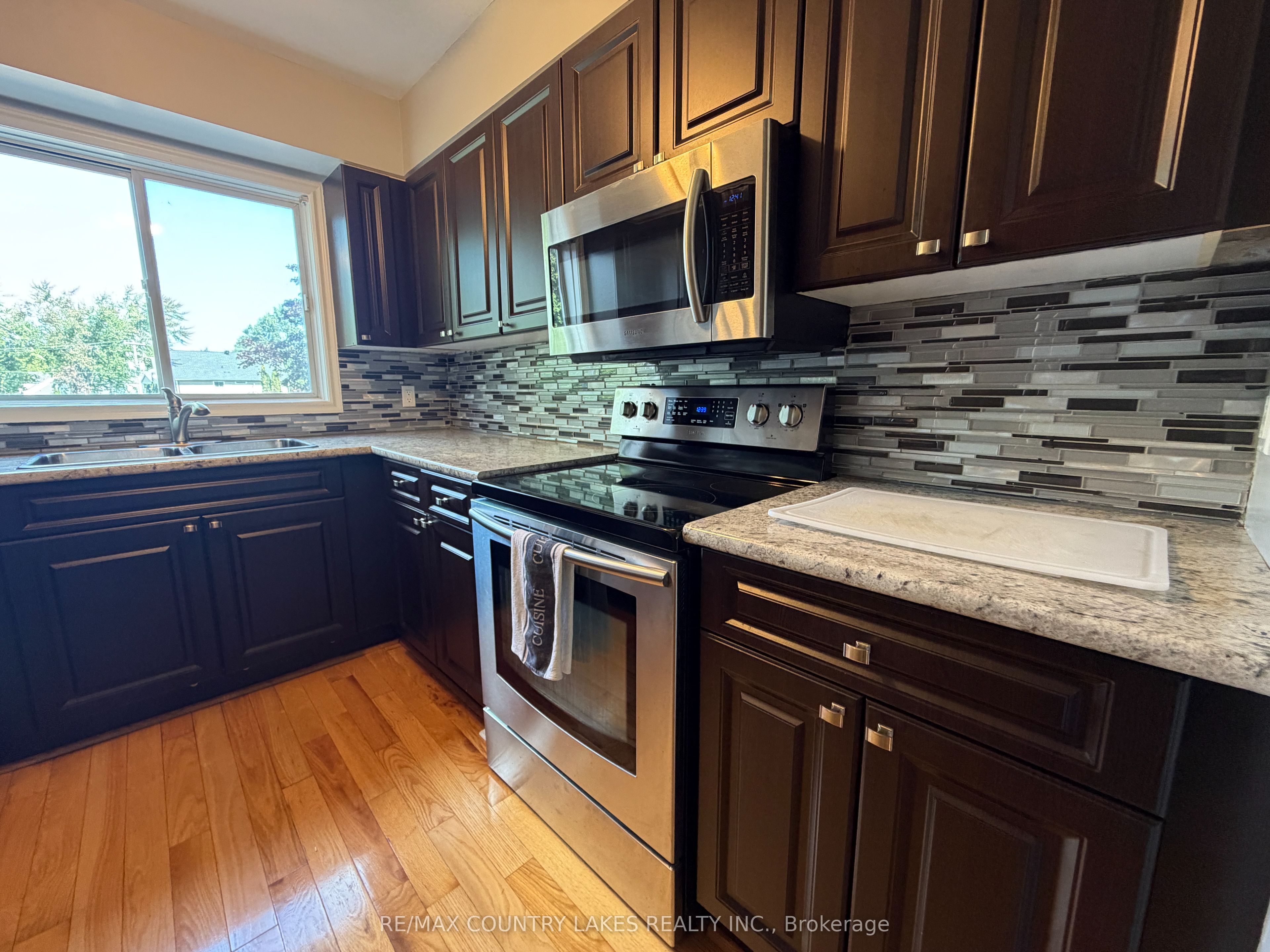 30 Laguna Parkway 12 Property Photo 15