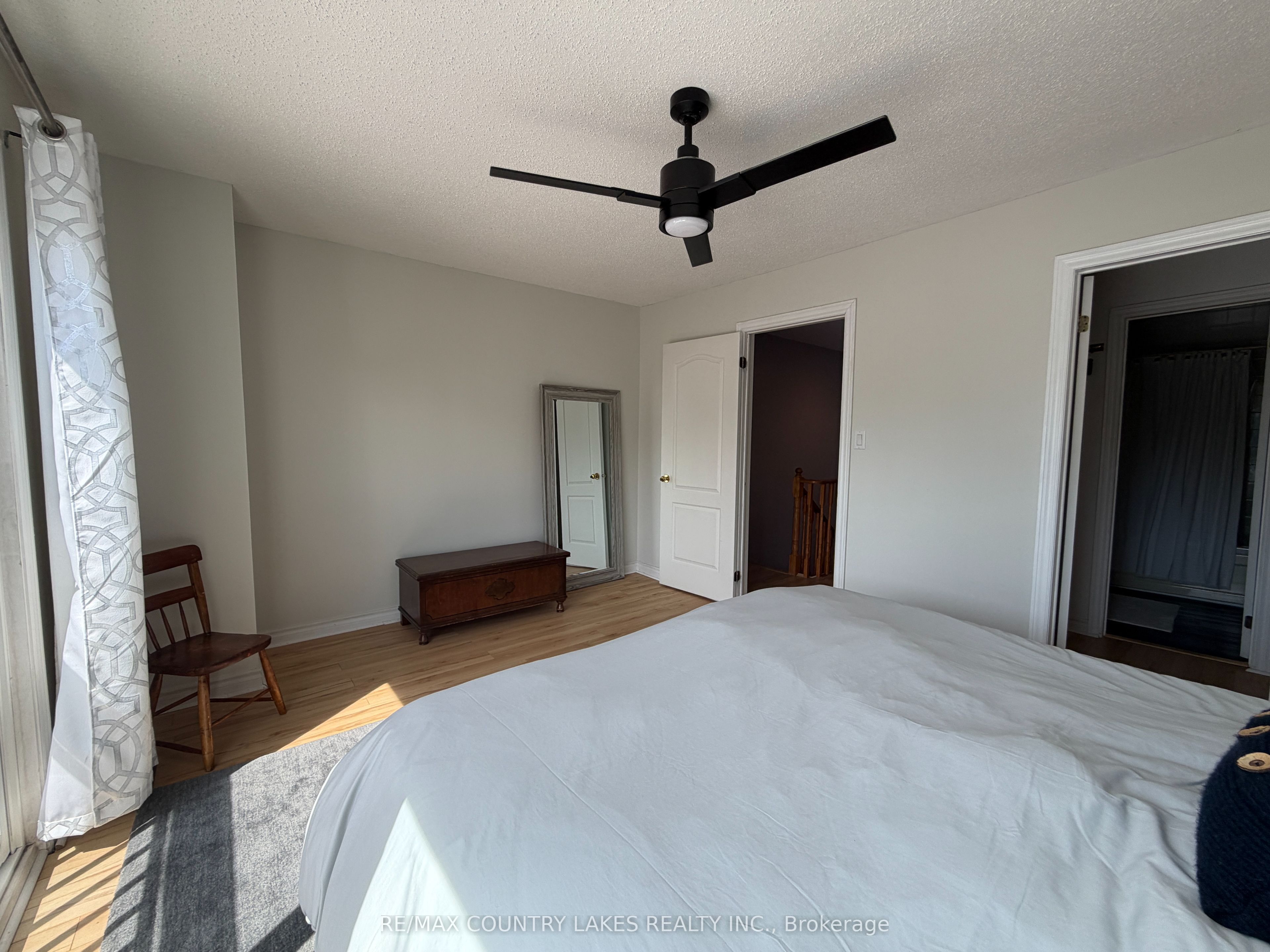 30 Laguna Parkway 12 Property Photo 37