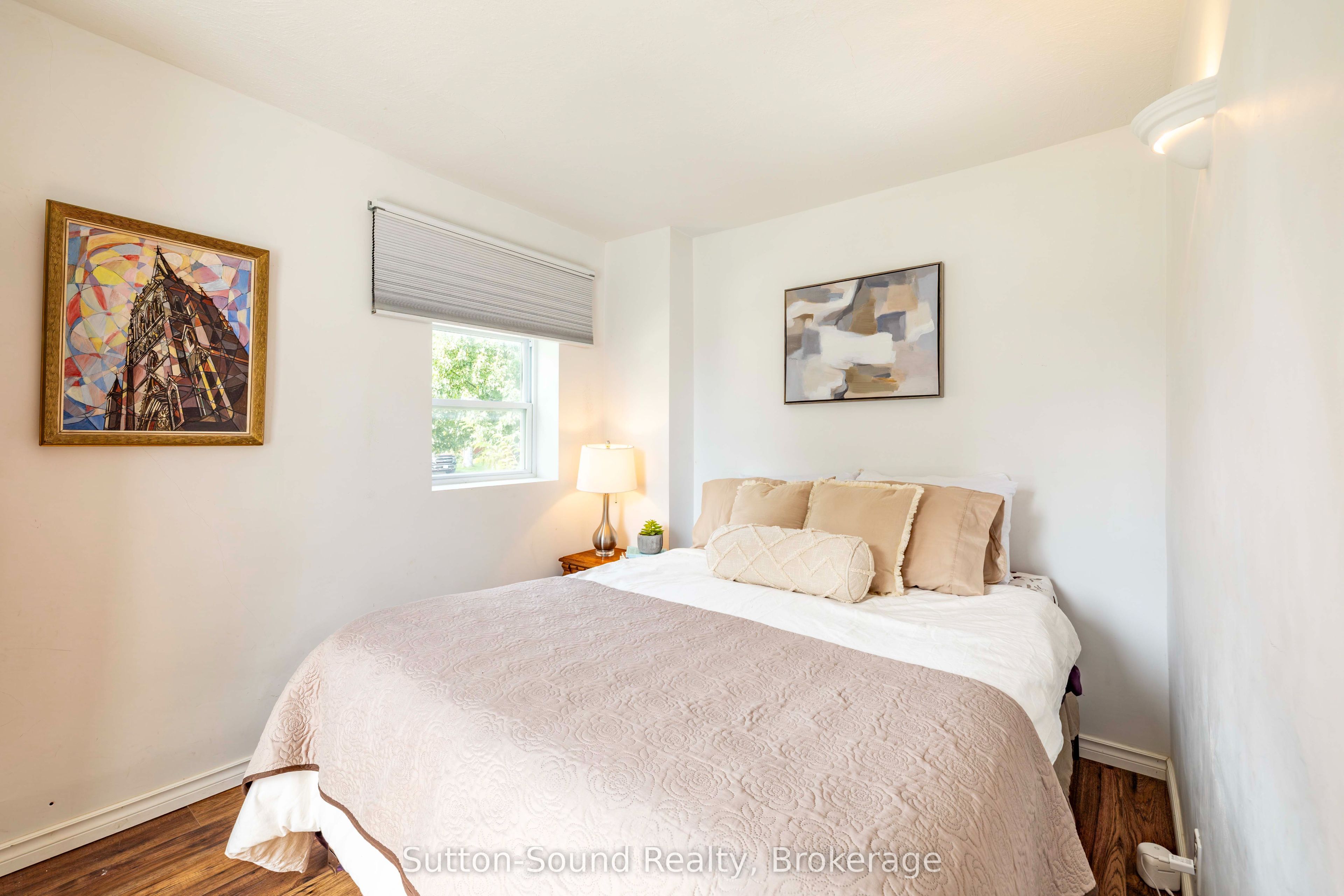 307 Fourth Street W Property Photo 14