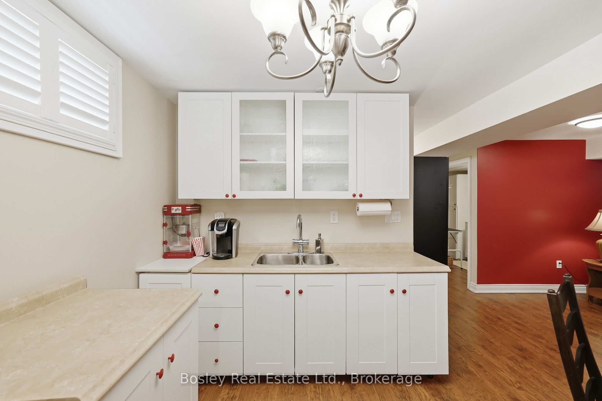 28 Clark Street Property Photo 32