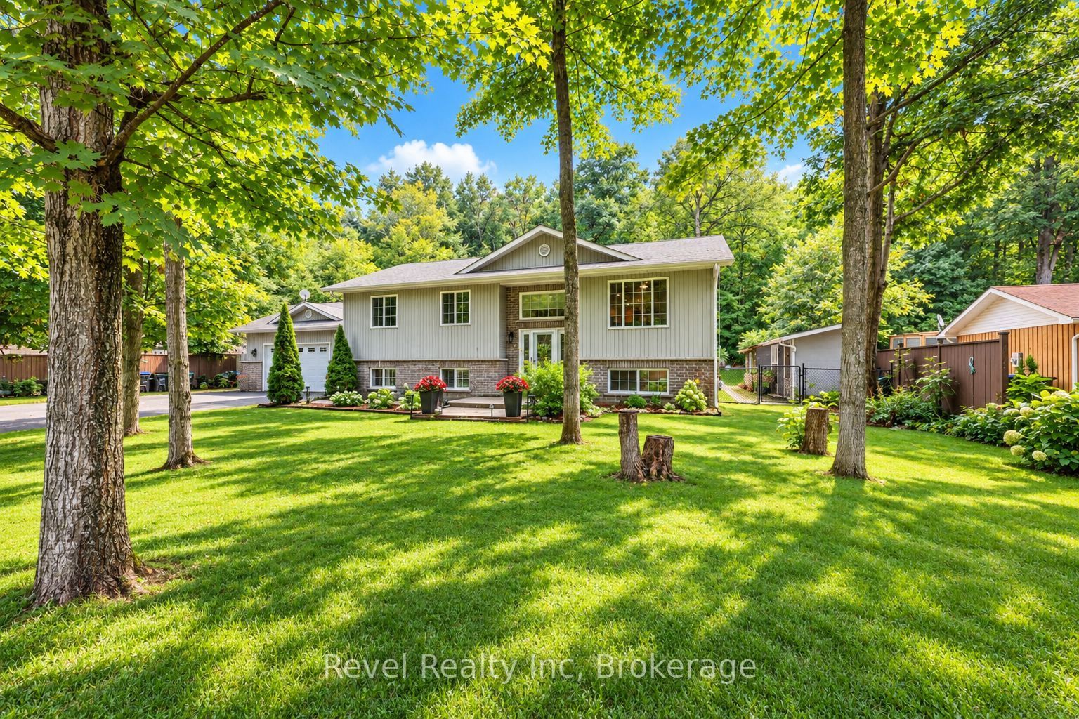 117 Desroches Trail Property Photo 1