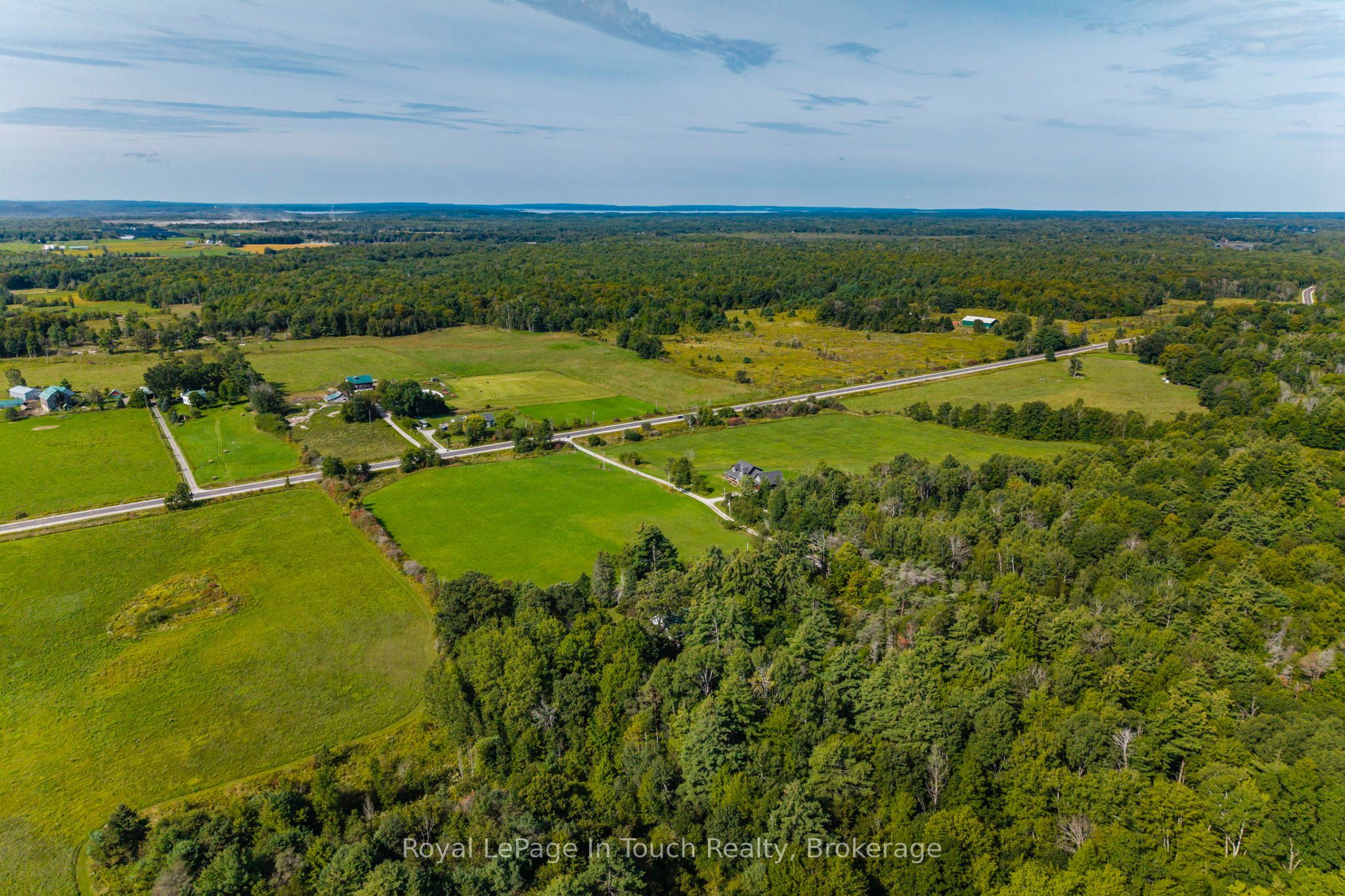 3449 Upper Big Chute Road Property Photo 1
