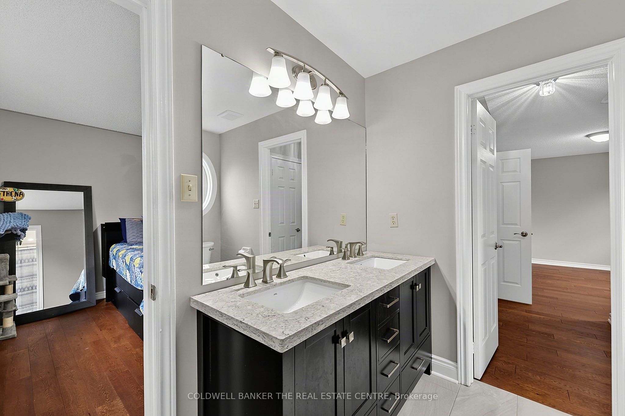 37 Falling Brook Drive Property Photo 28