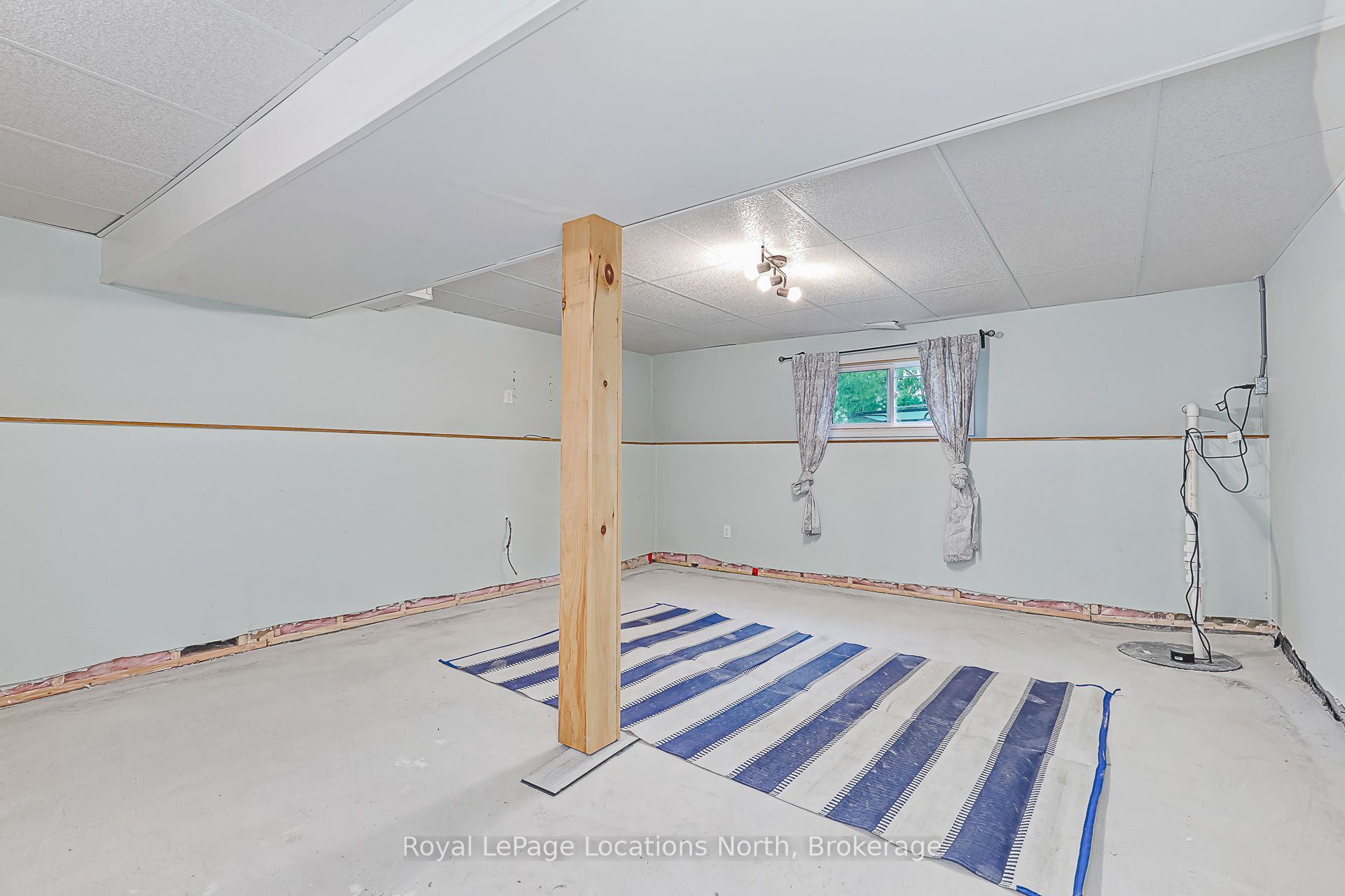 121 Erie Street Property Photo 31