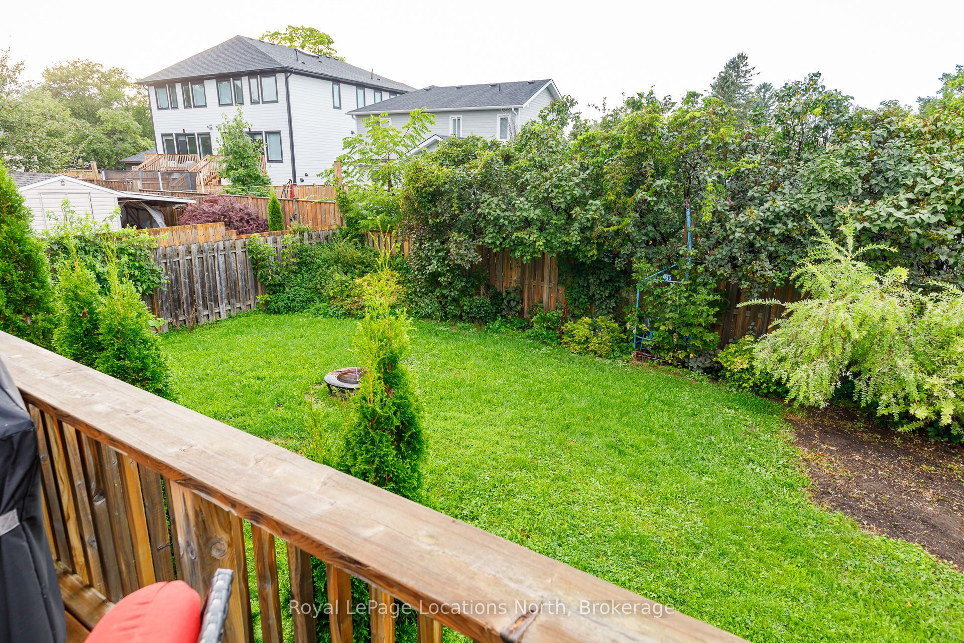121 Erie Street Property Photo 41