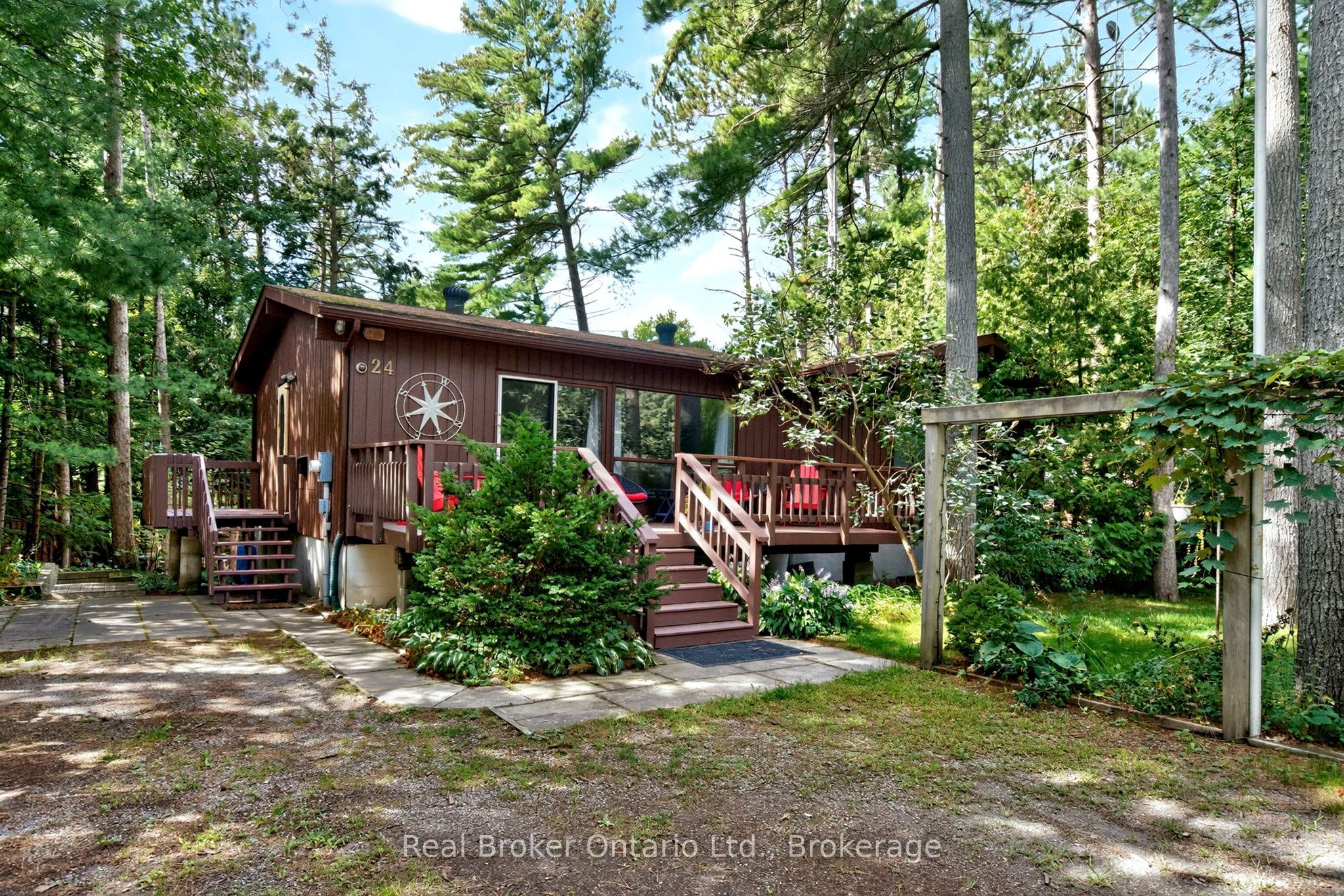 24 Fernanne Drive Property Photo 1