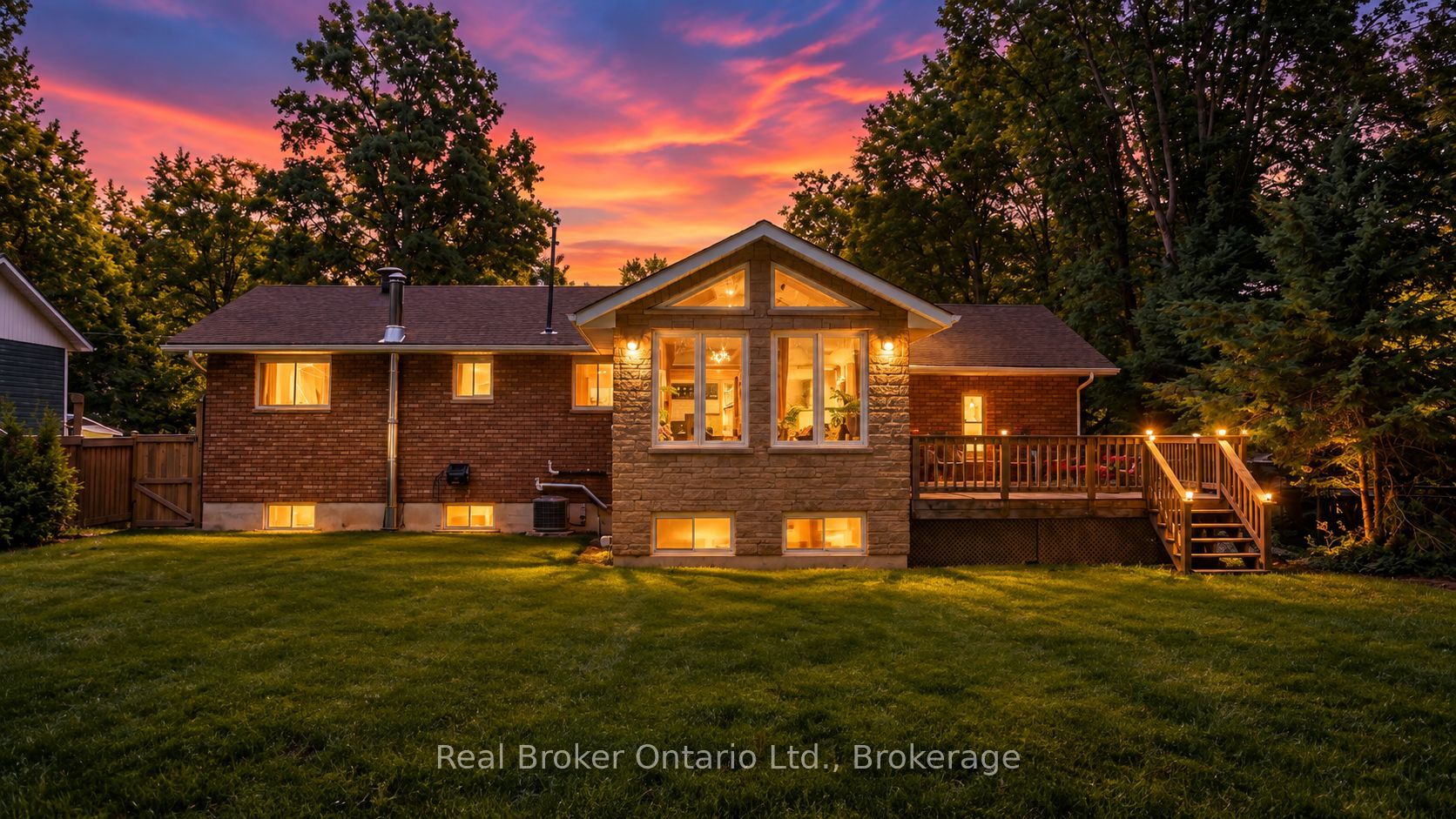 16 Mundy Avenue Property Photo 1
