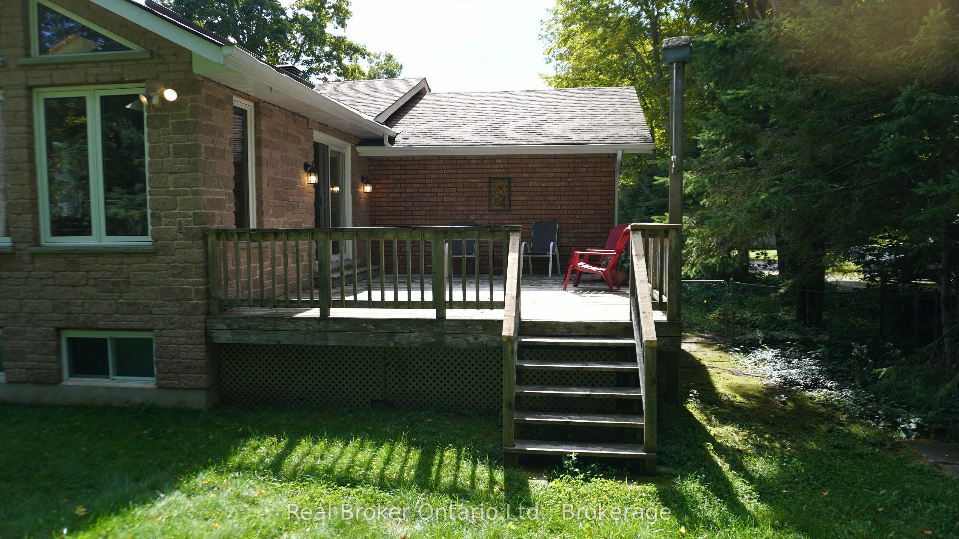 16 Mundy Avenue Property Photo 27