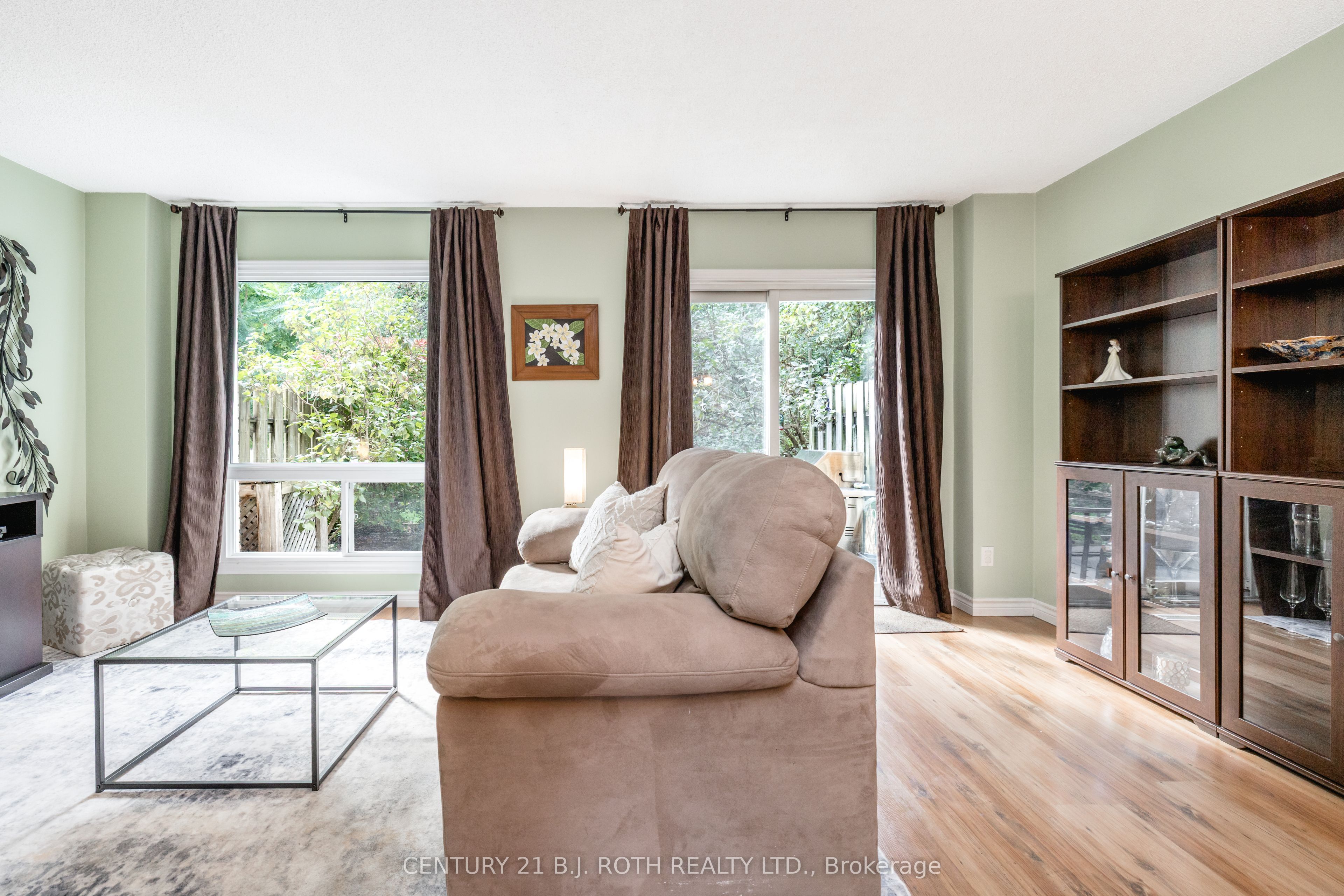 52 Adelaide Street 31 Property Photo 15