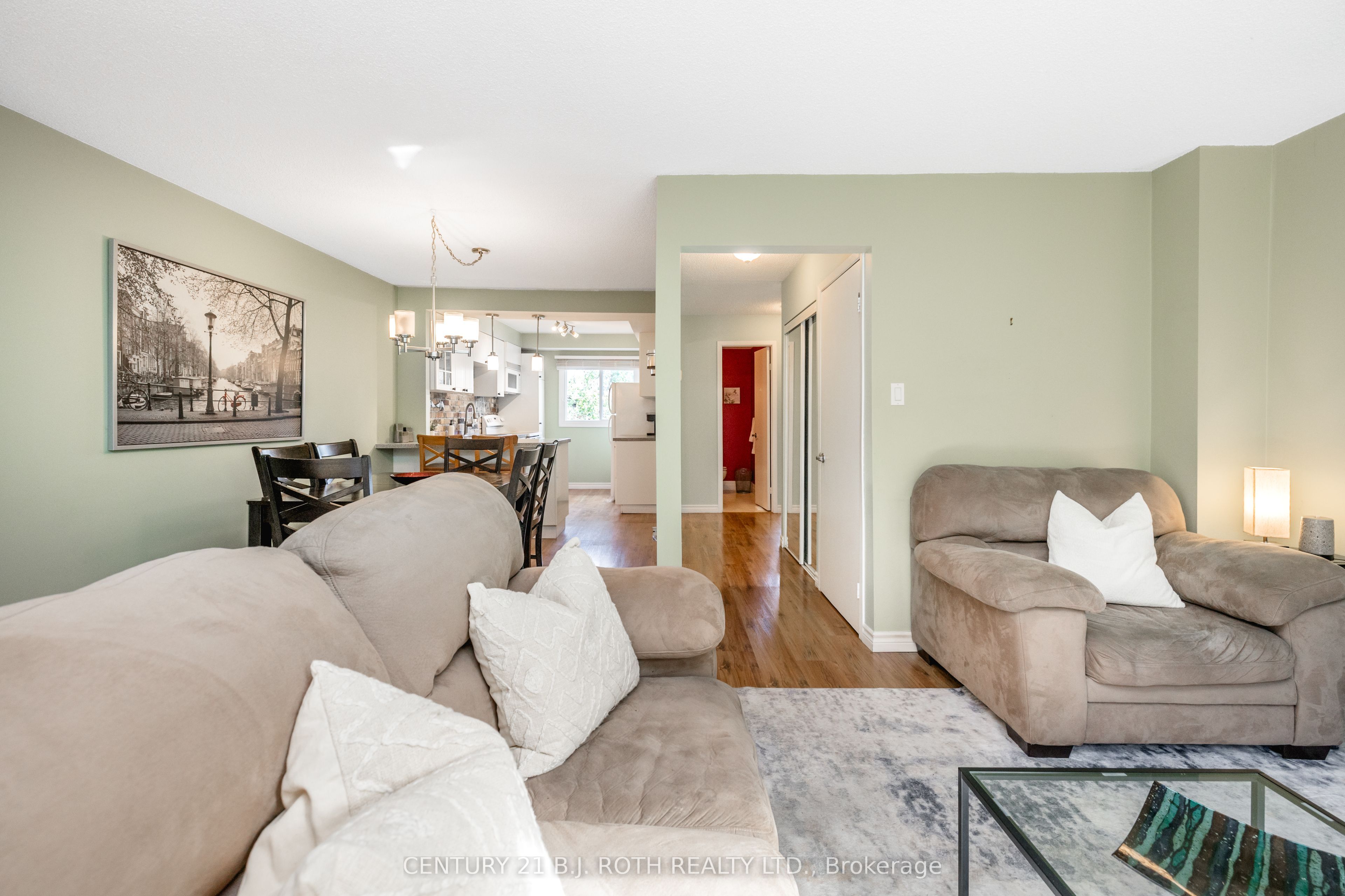 52 Adelaide Street 31 Property Photo 16