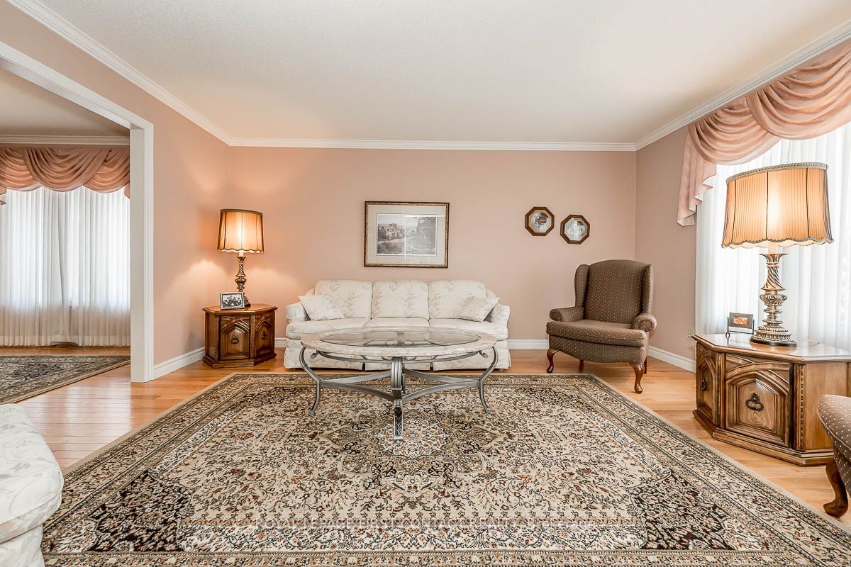 35 Gibbon Drive Property Photo 14