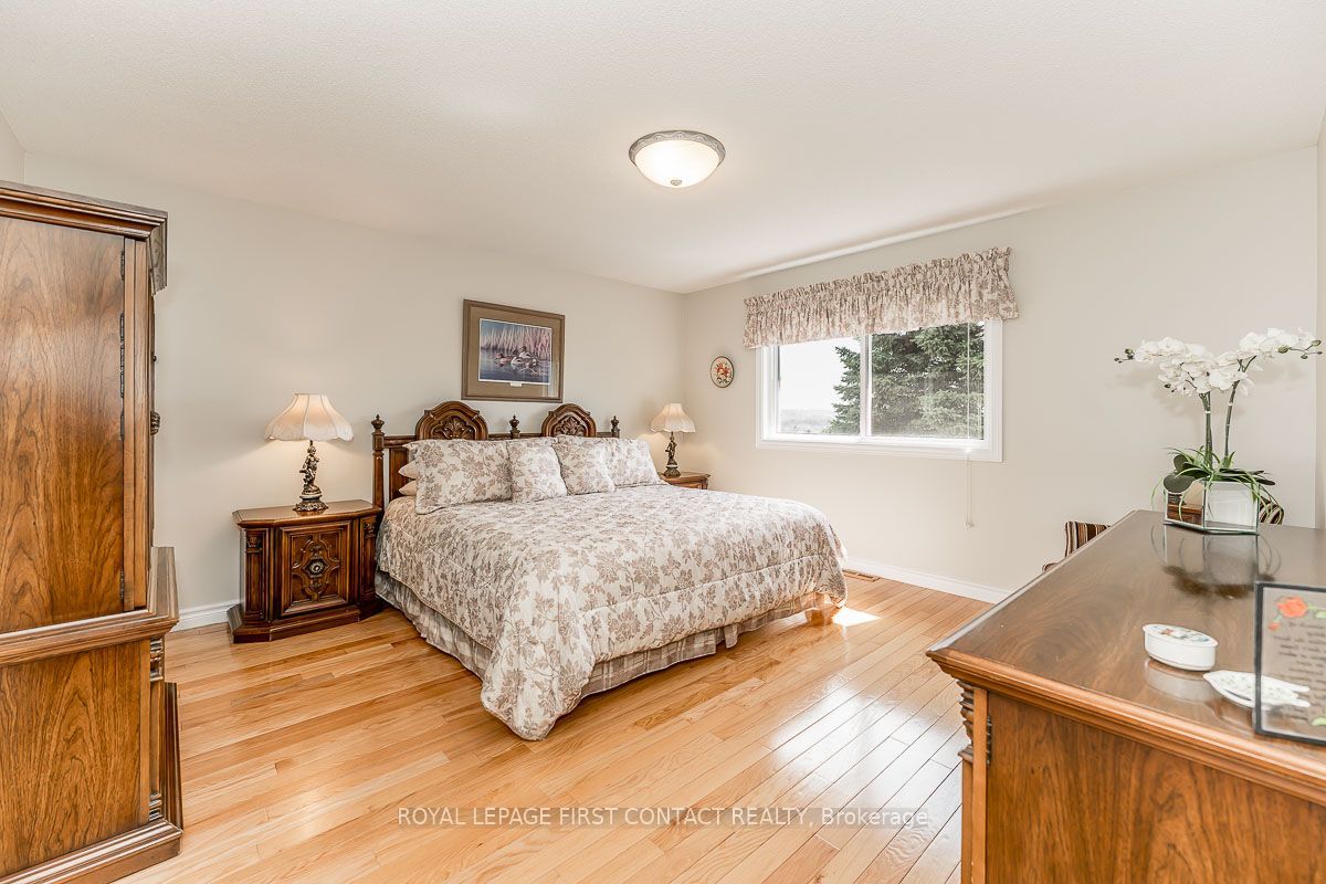 35 Gibbon Drive Property Photo 16
