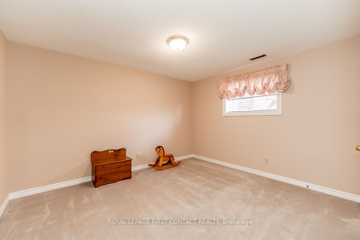 35 Gibbon Drive Property Photo 29