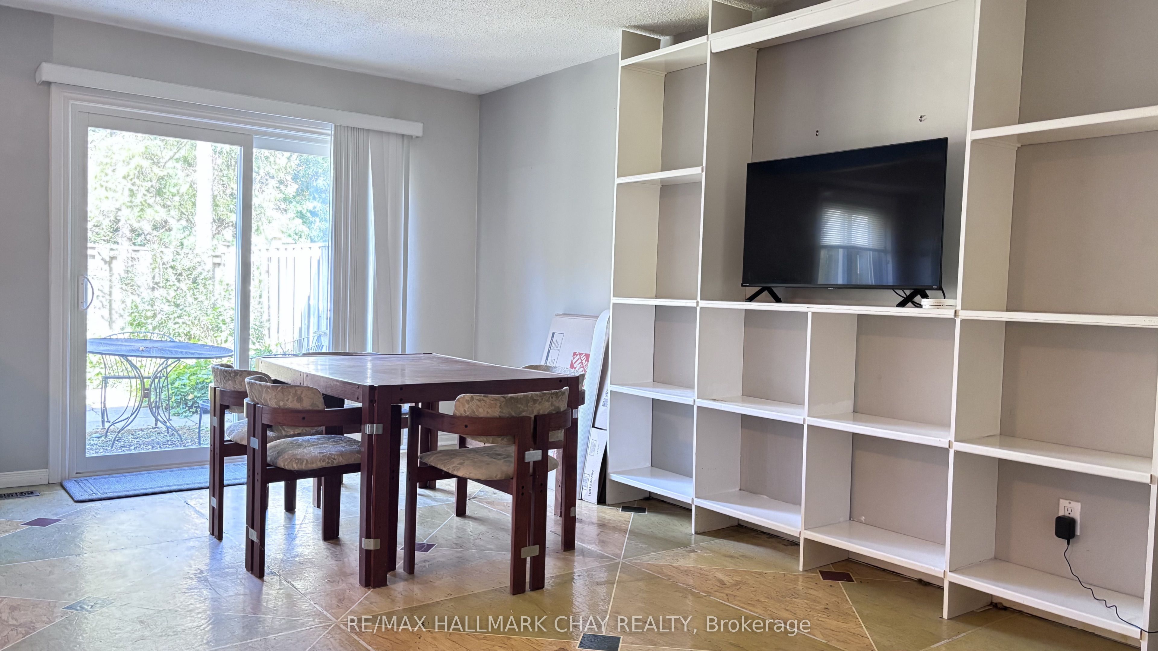 28 Donald Street 66 Property Photo 8