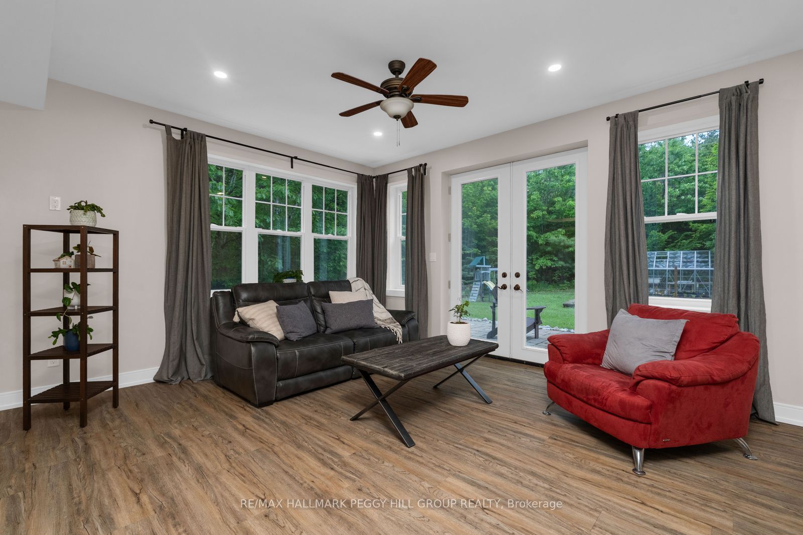 185 Skylark Road Property Photo 24