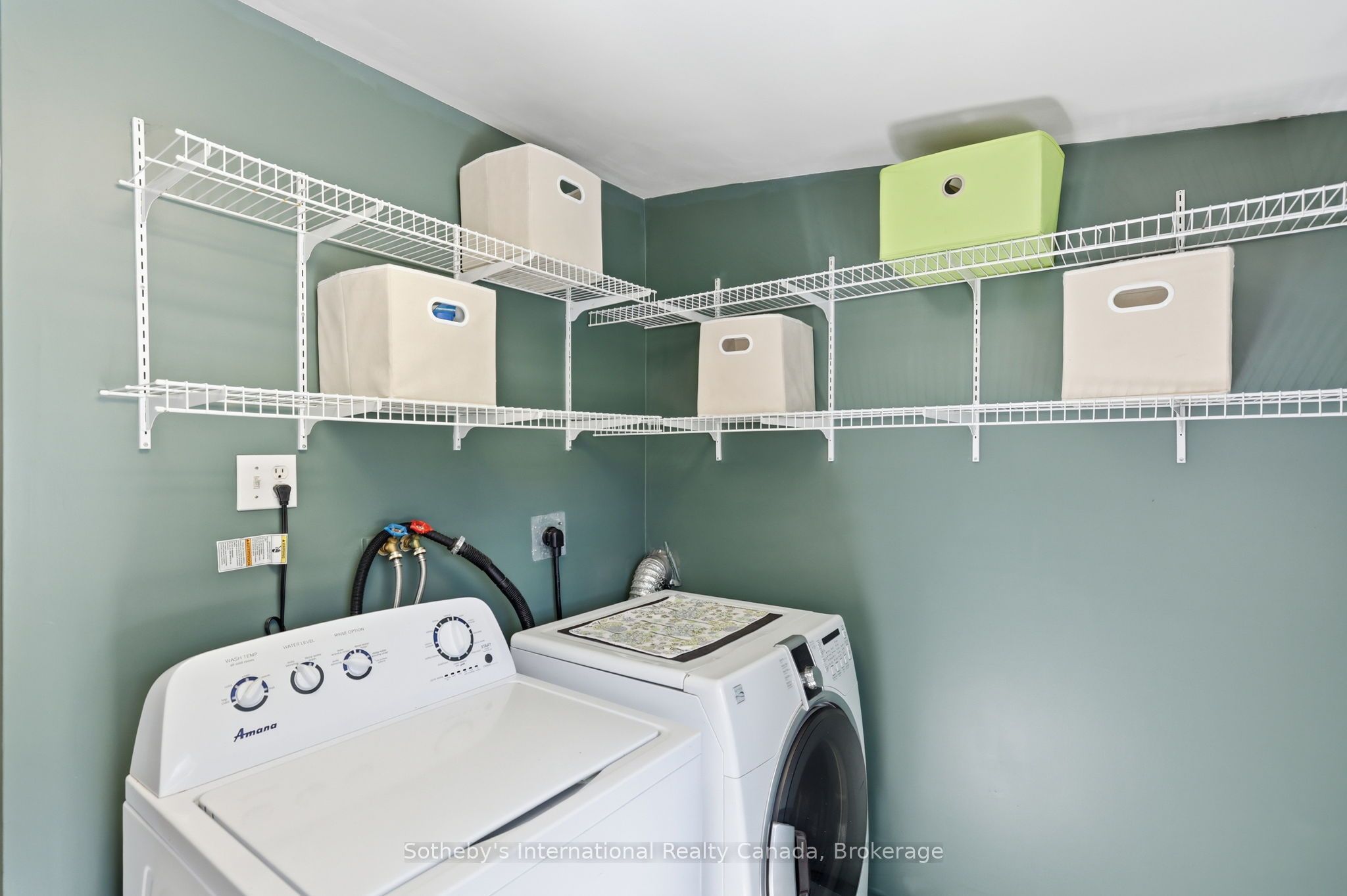 180 Second Street Property Photo 12