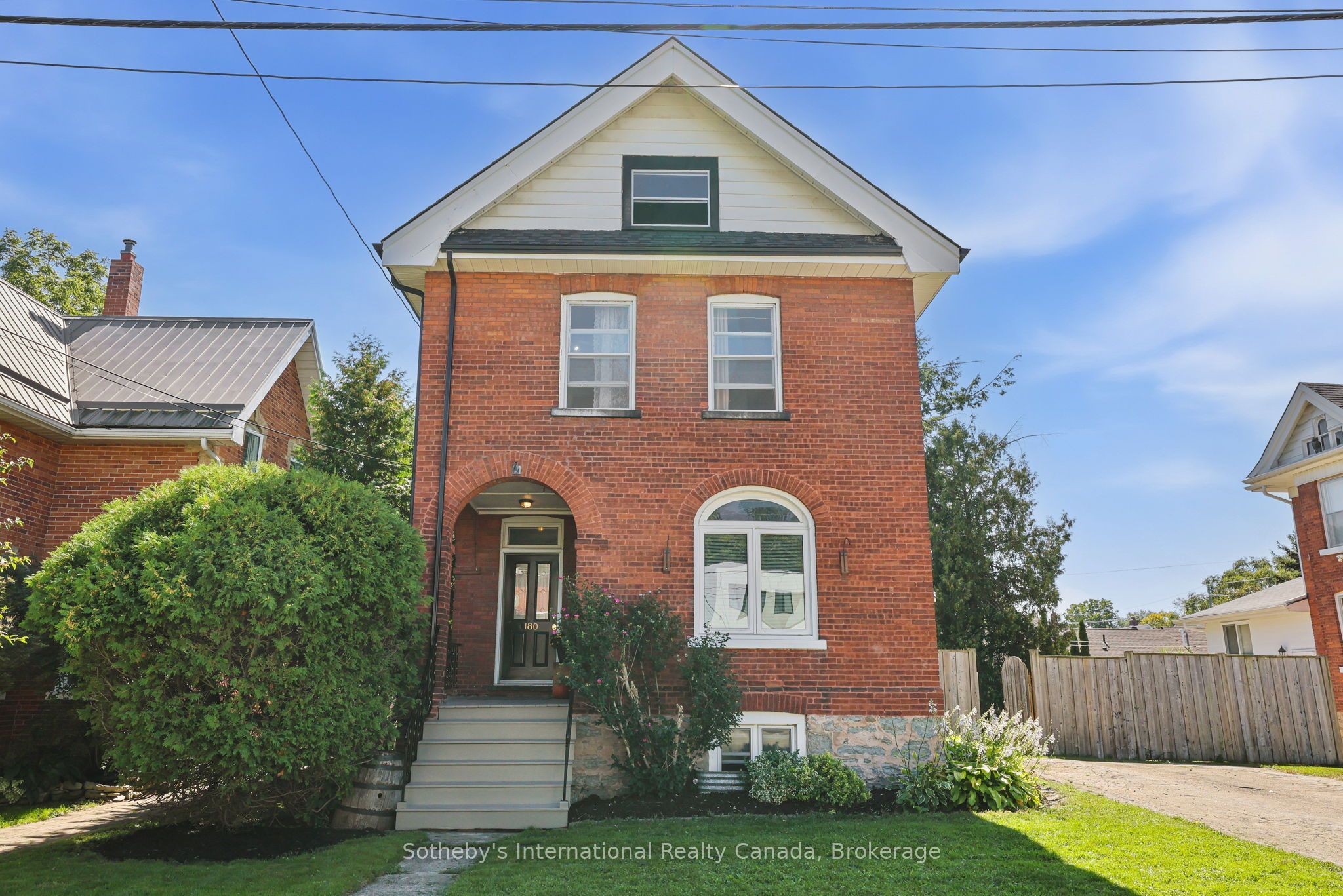 180 Second Street Property Photo 35