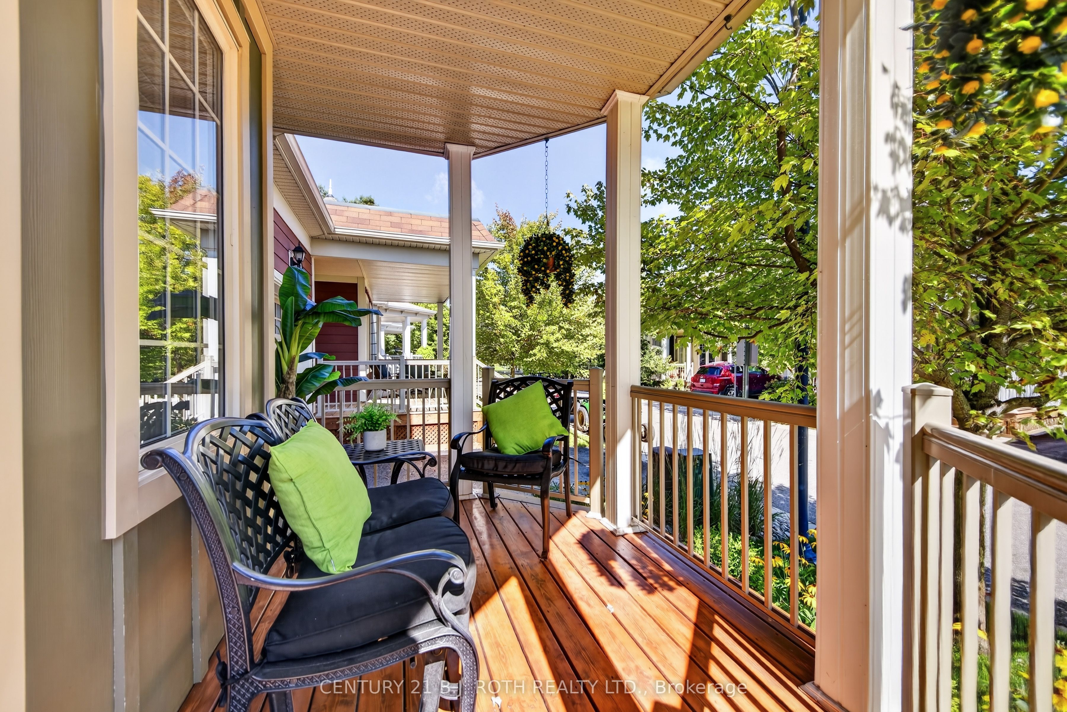 3306 Summerhill Way Property Photo 3
