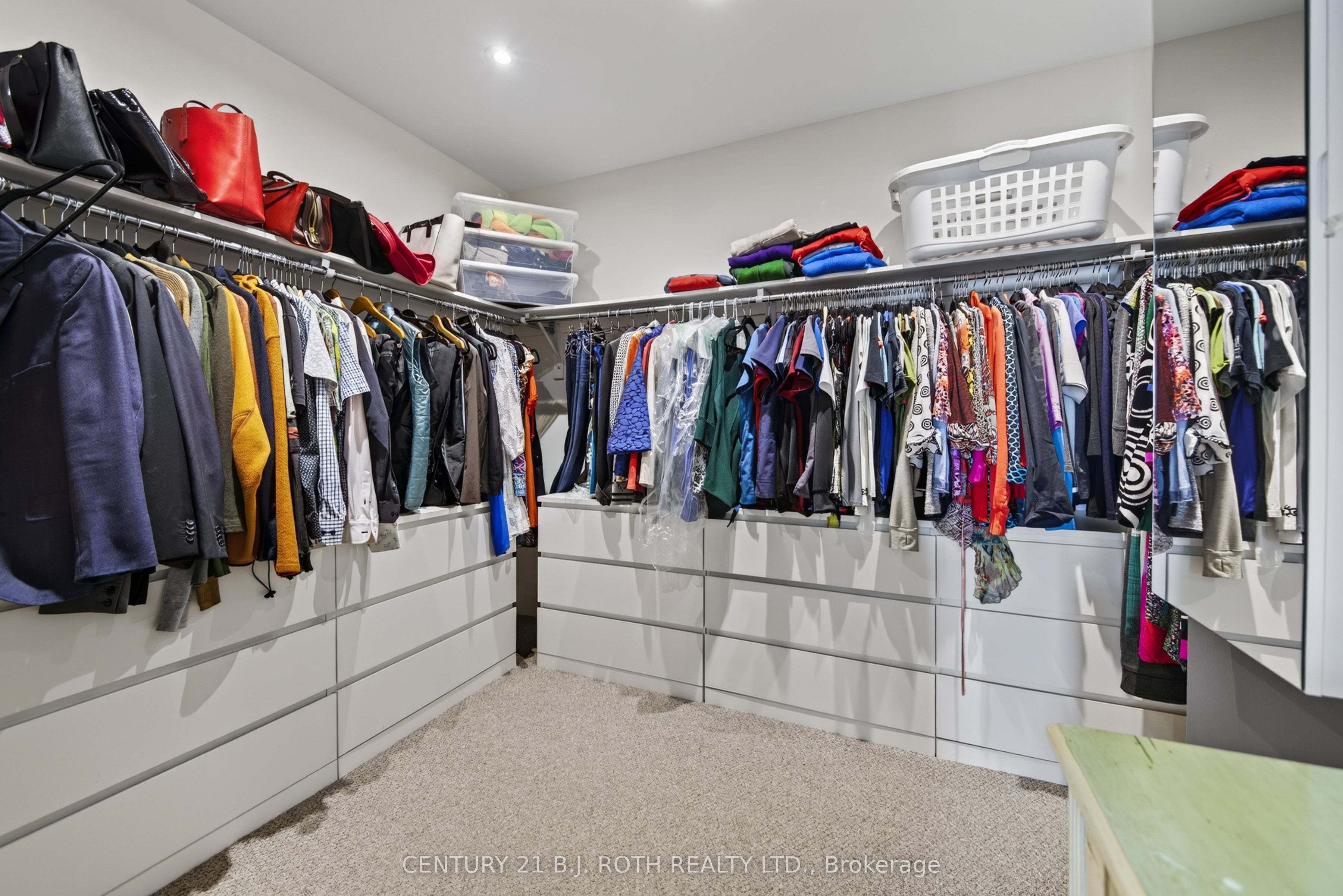 3306 Summerhill Way Property Photo 27