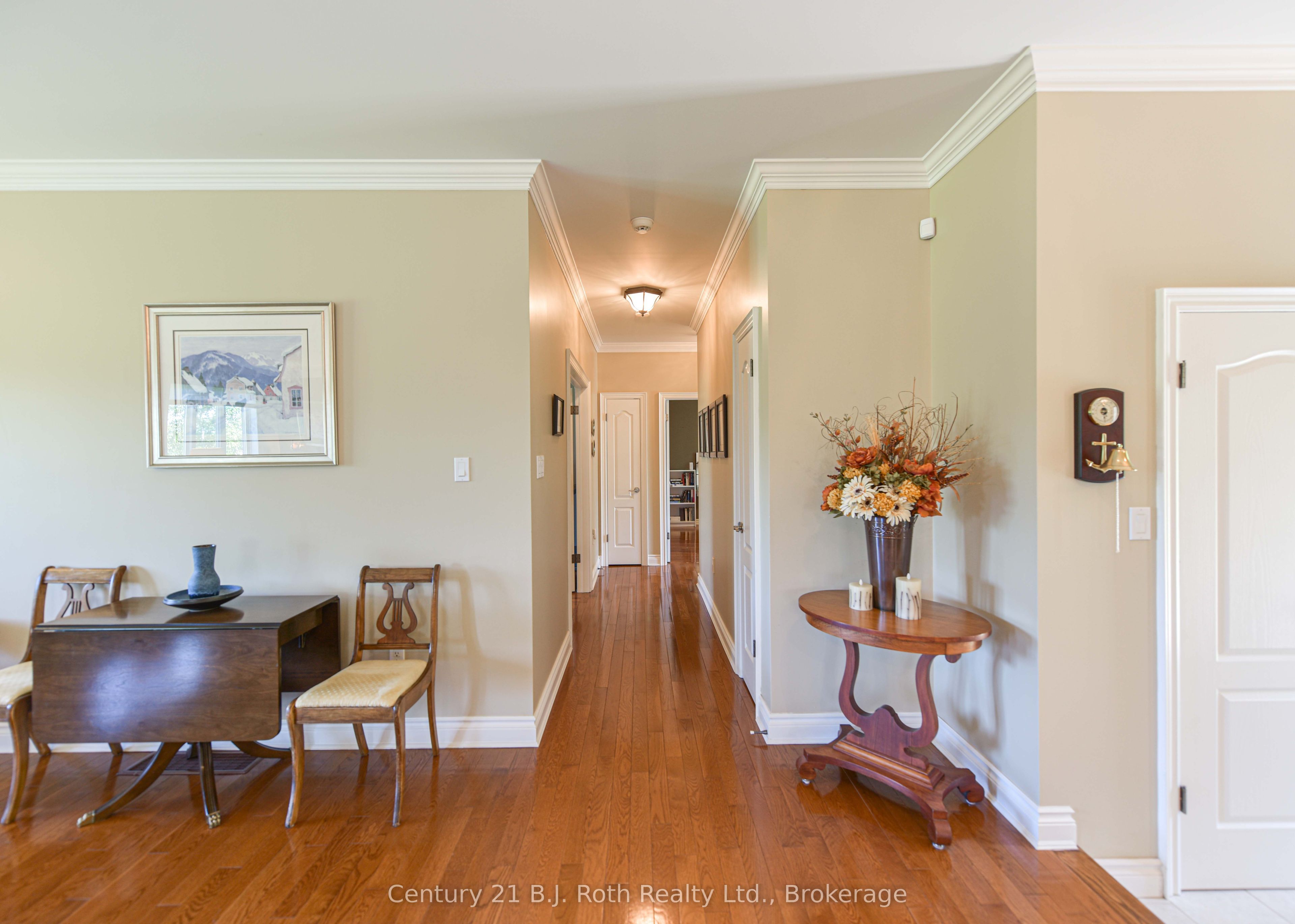 1273 Hawk Ridge Crescent Property Photo 20