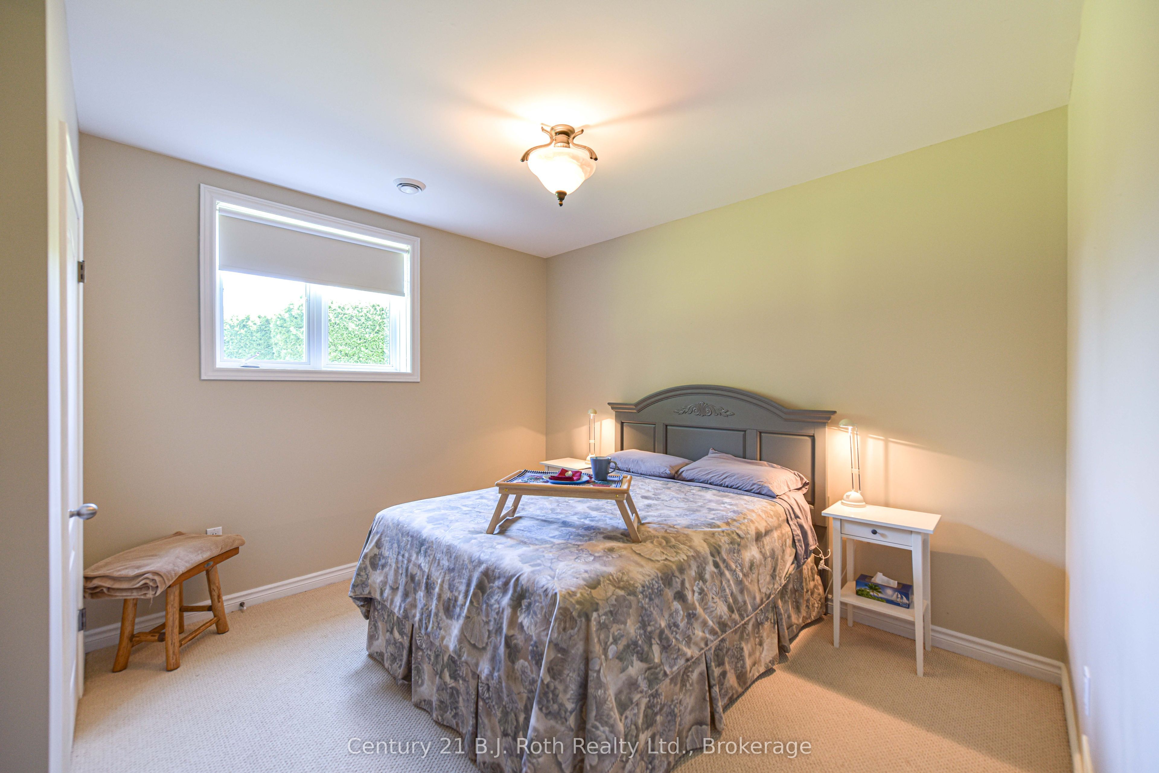1273 Hawk Ridge Crescent Property Photo 35
