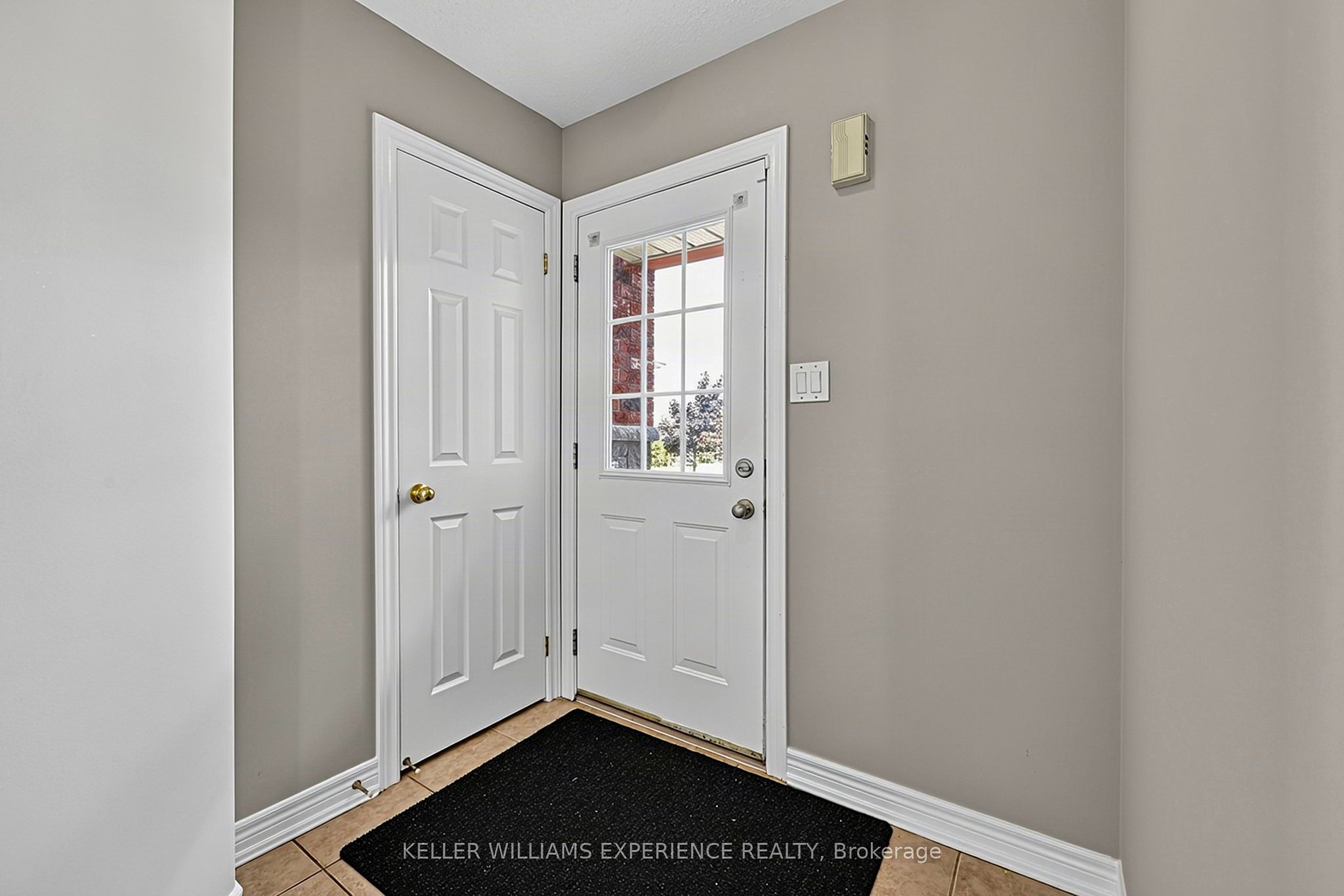 201 Stanley Street Property Photo 6