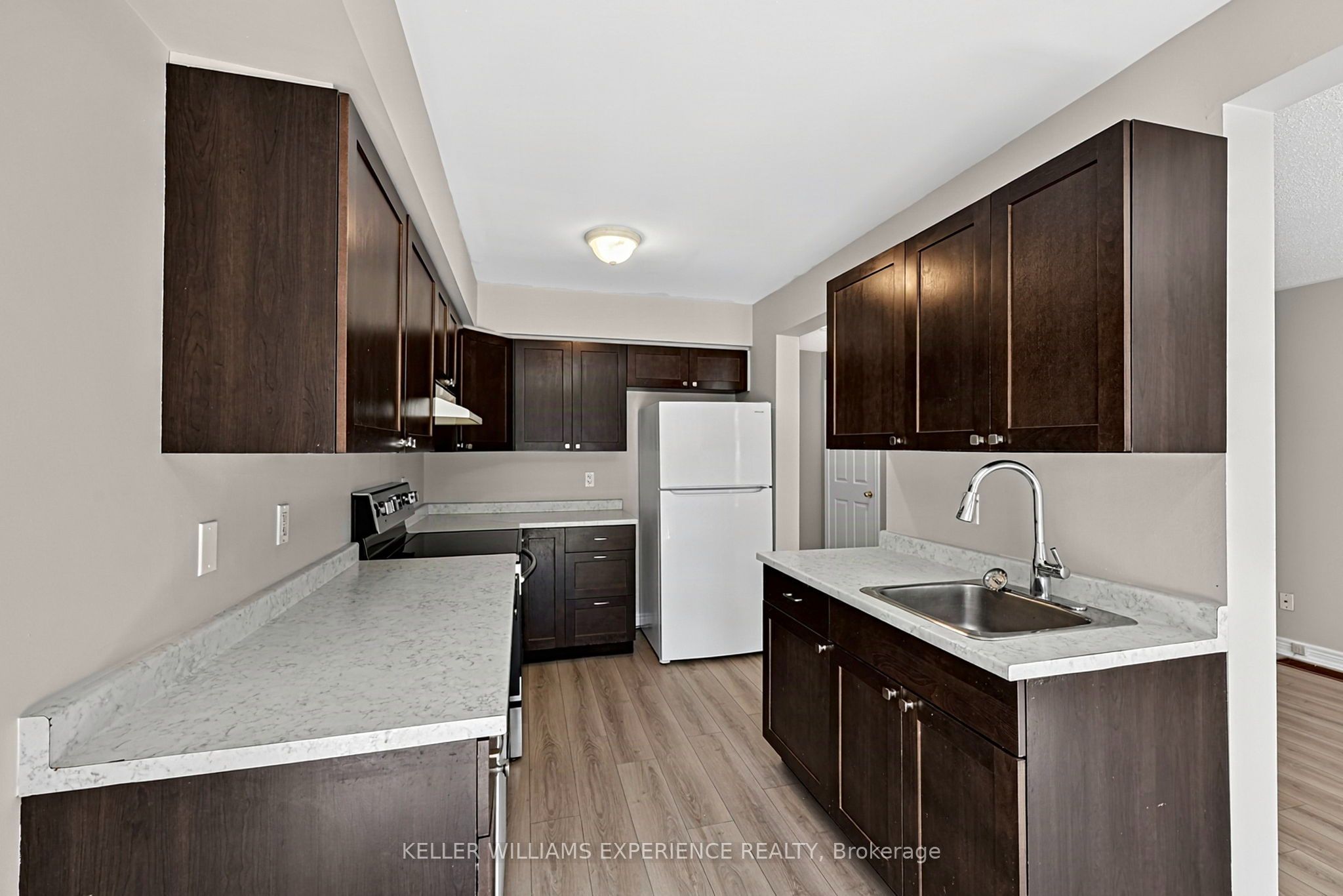 201 Stanley Street Property Photo 10